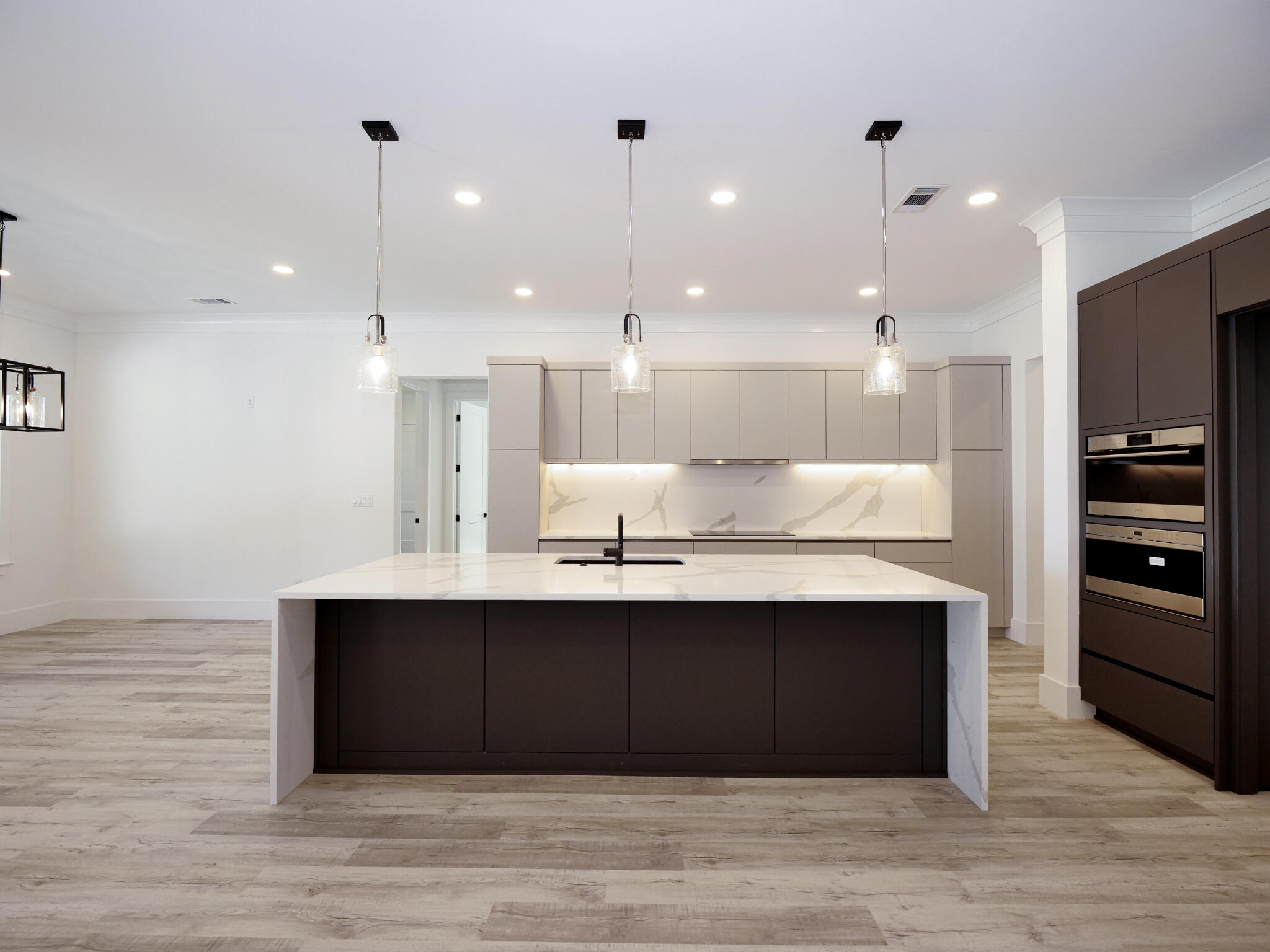 BAHIA VISTA - Residential