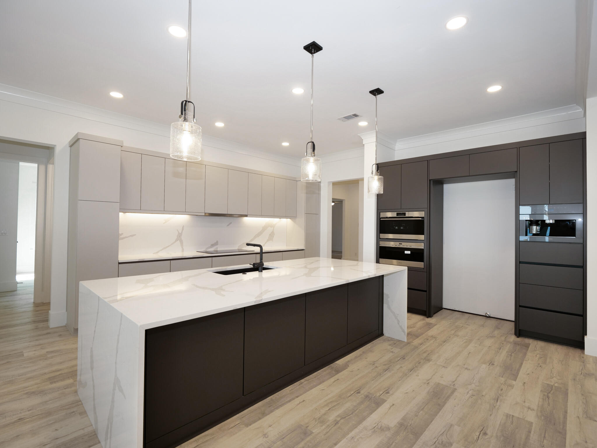 BAHIA VISTA - Residential