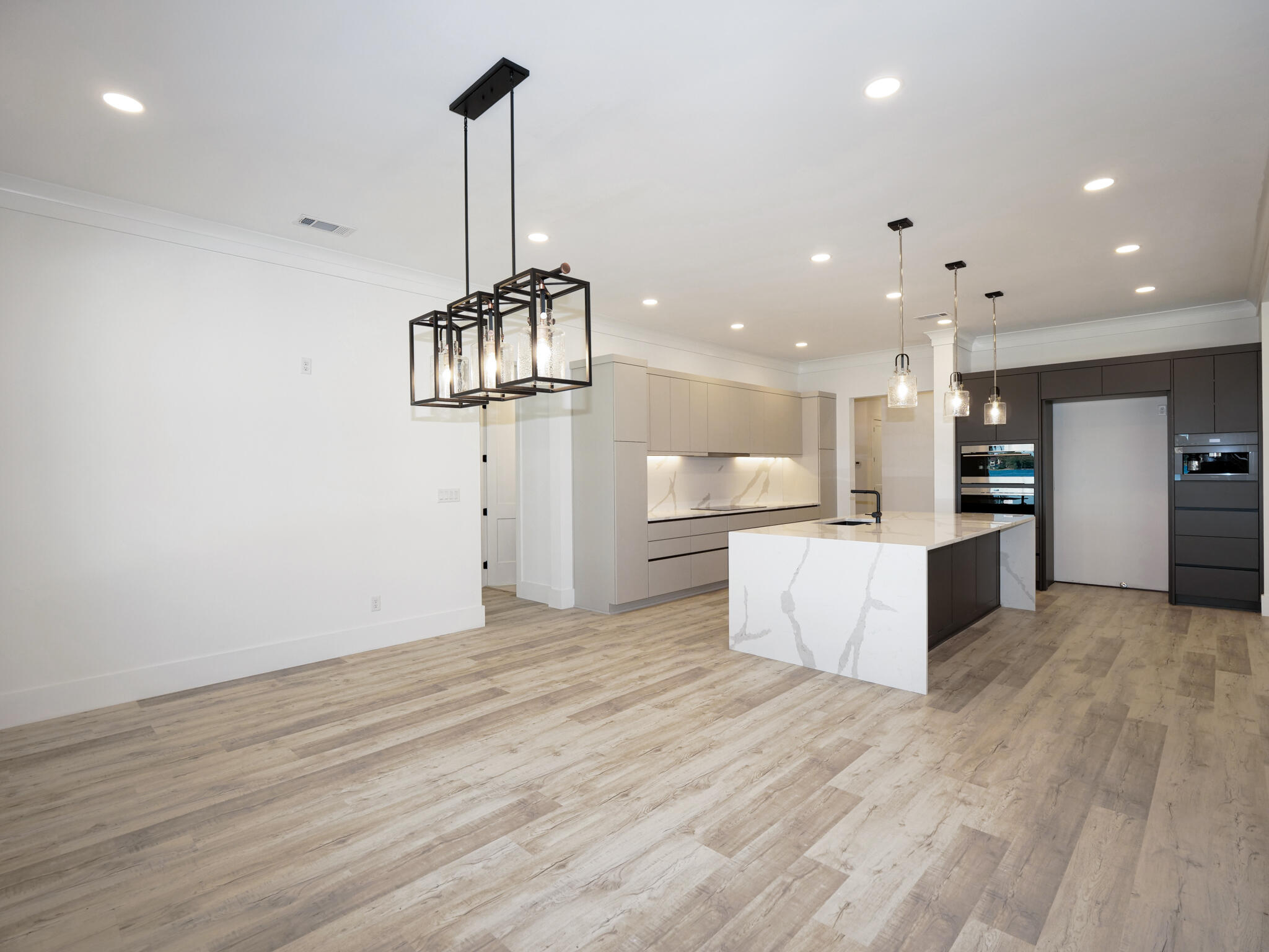 BAHIA VISTA - Residential