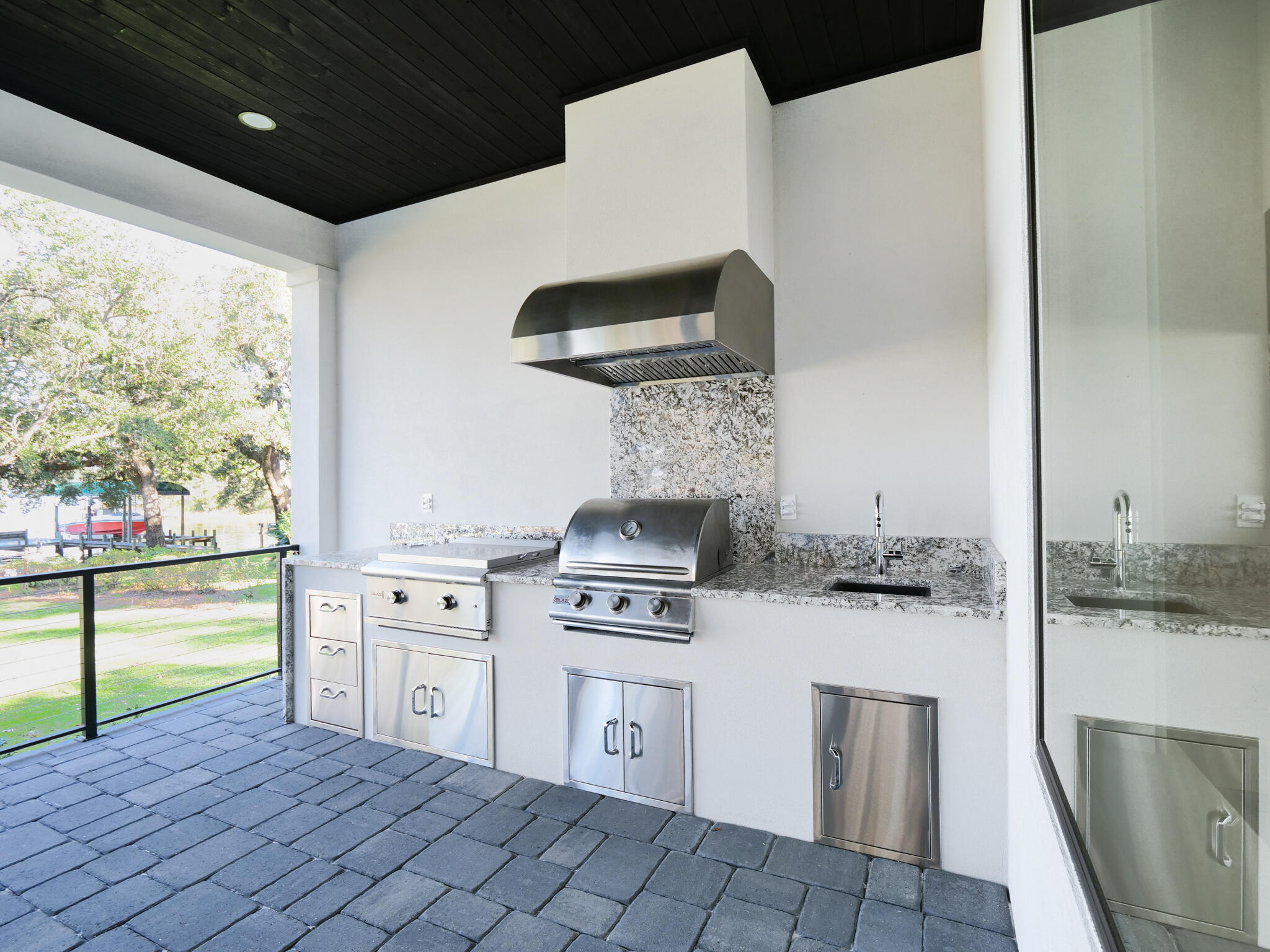 BAHIA VISTA - Residential