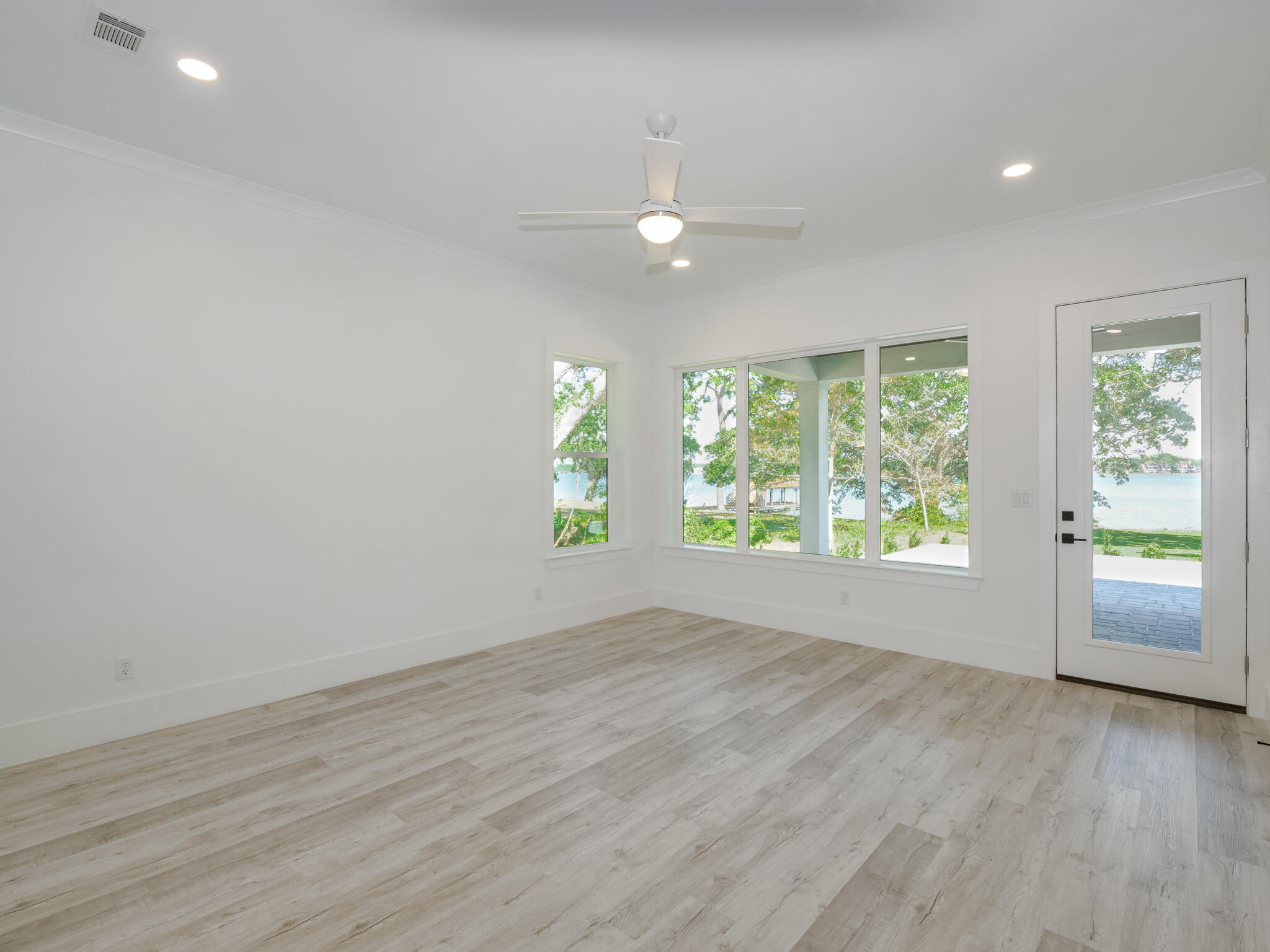 BAHIA VISTA - Residential