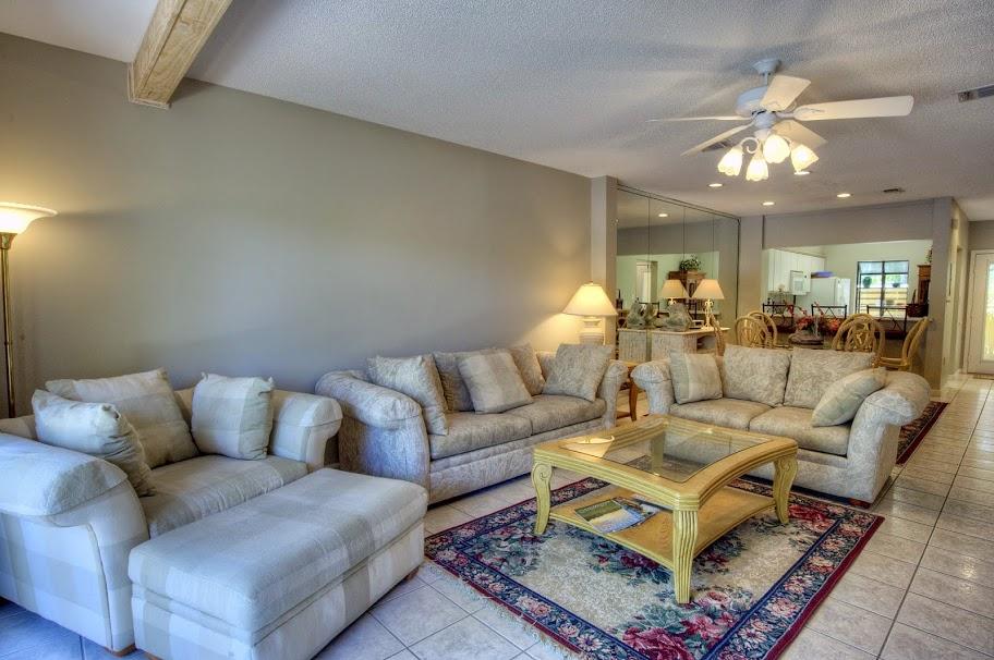 BEACHWALK VILLAS - Residential