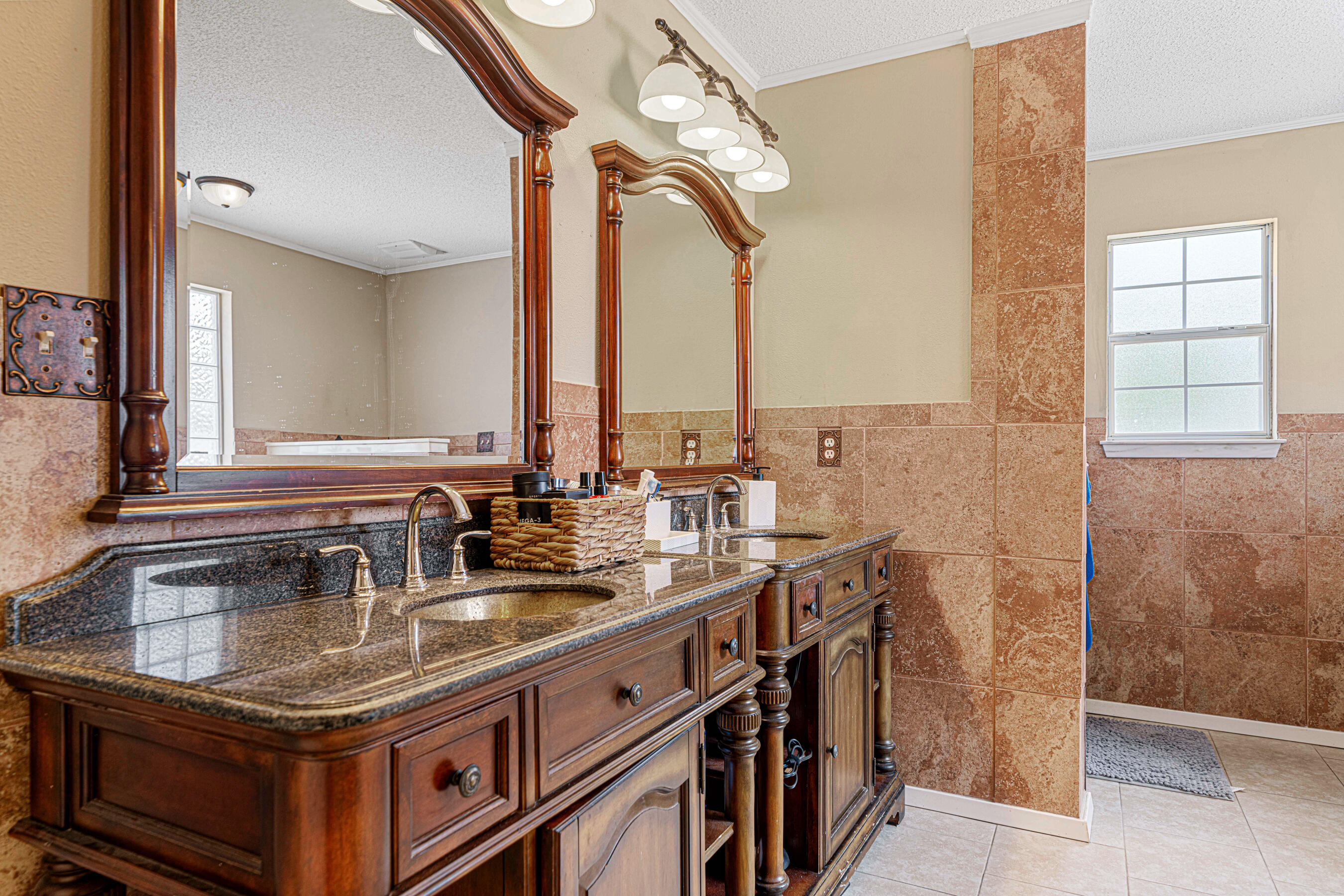 NORTH RIDGE CREEK S/D - Residential