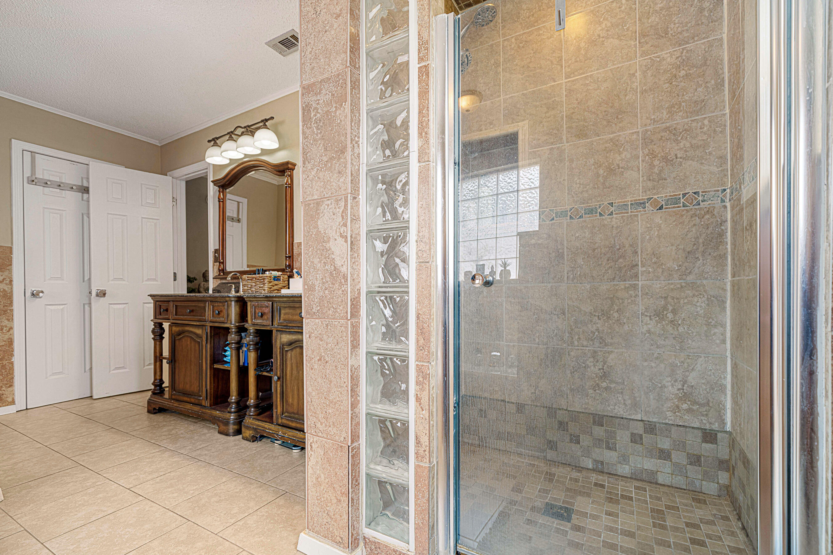 NORTH RIDGE CREEK S/D - Residential