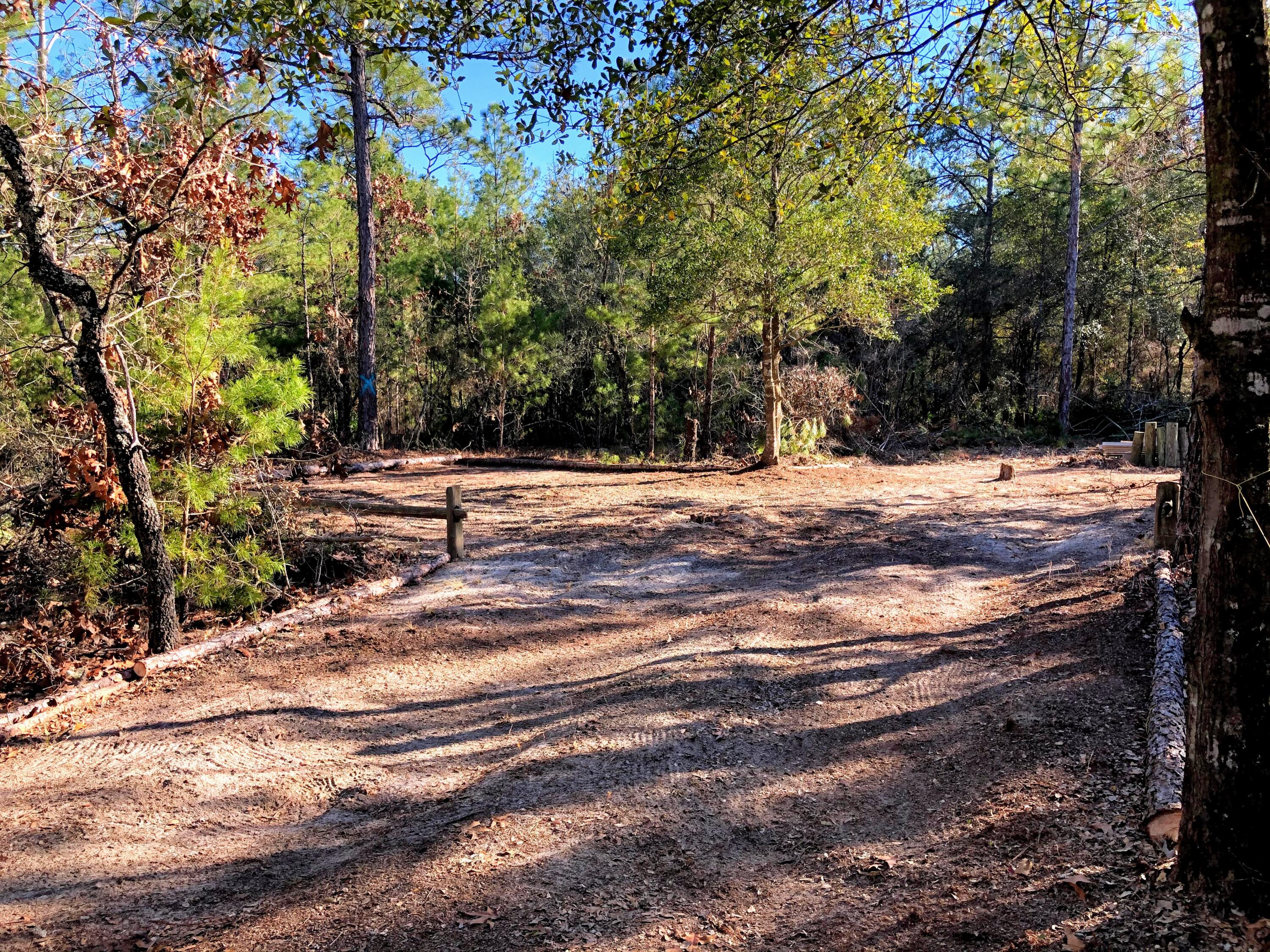 OAKWOOD HILLS UNIT 4 - Land