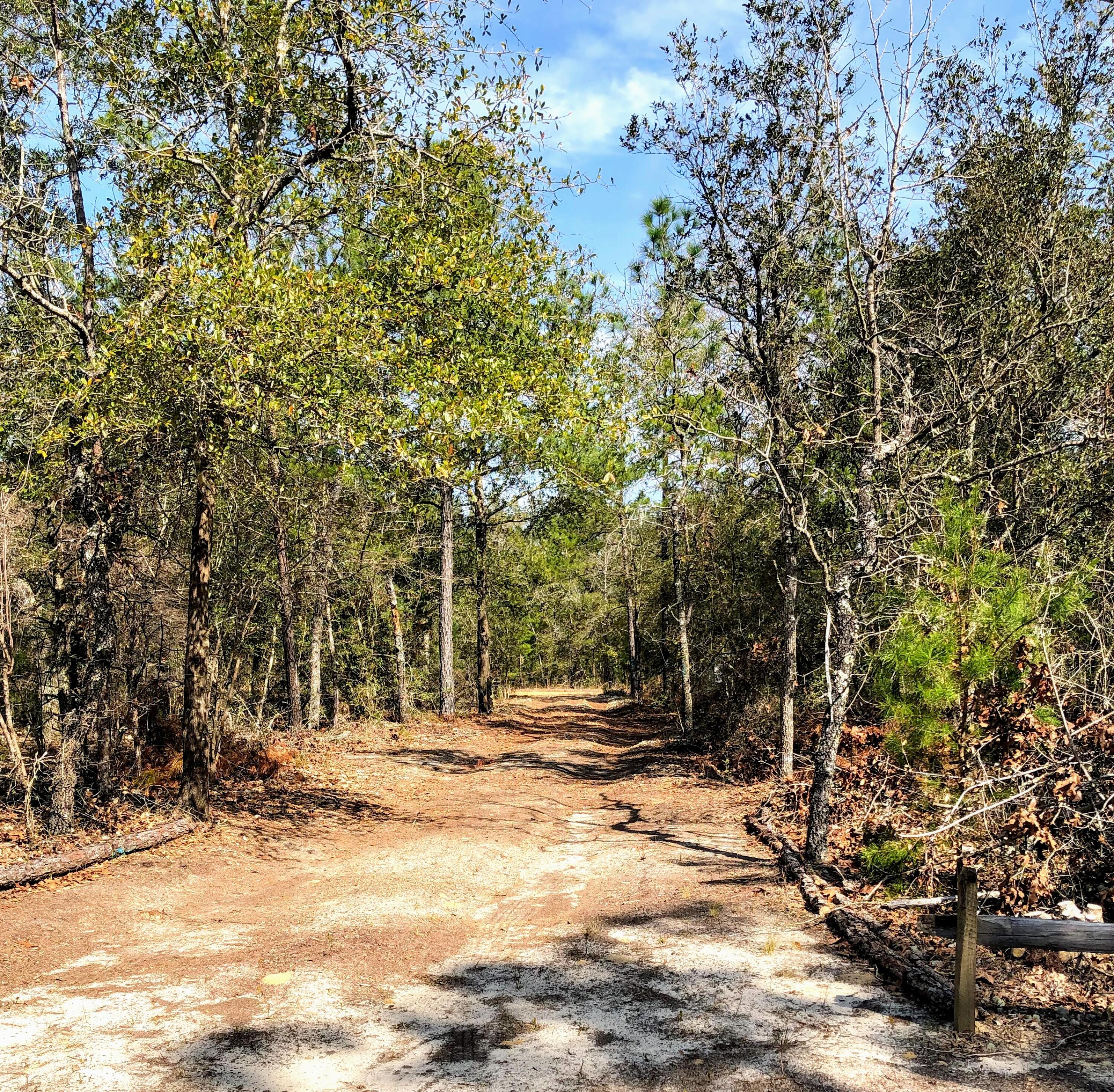 OAKWOOD HILLS UNIT 4 - Land