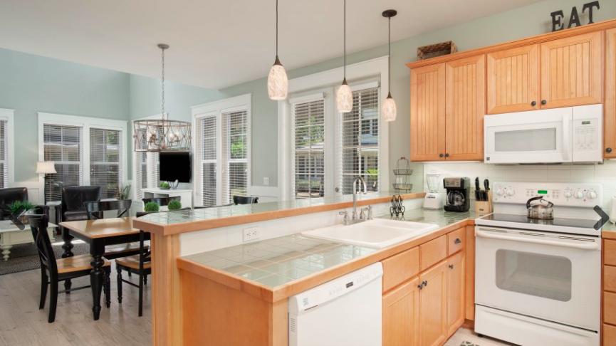 LAUREL GROVE - Residential