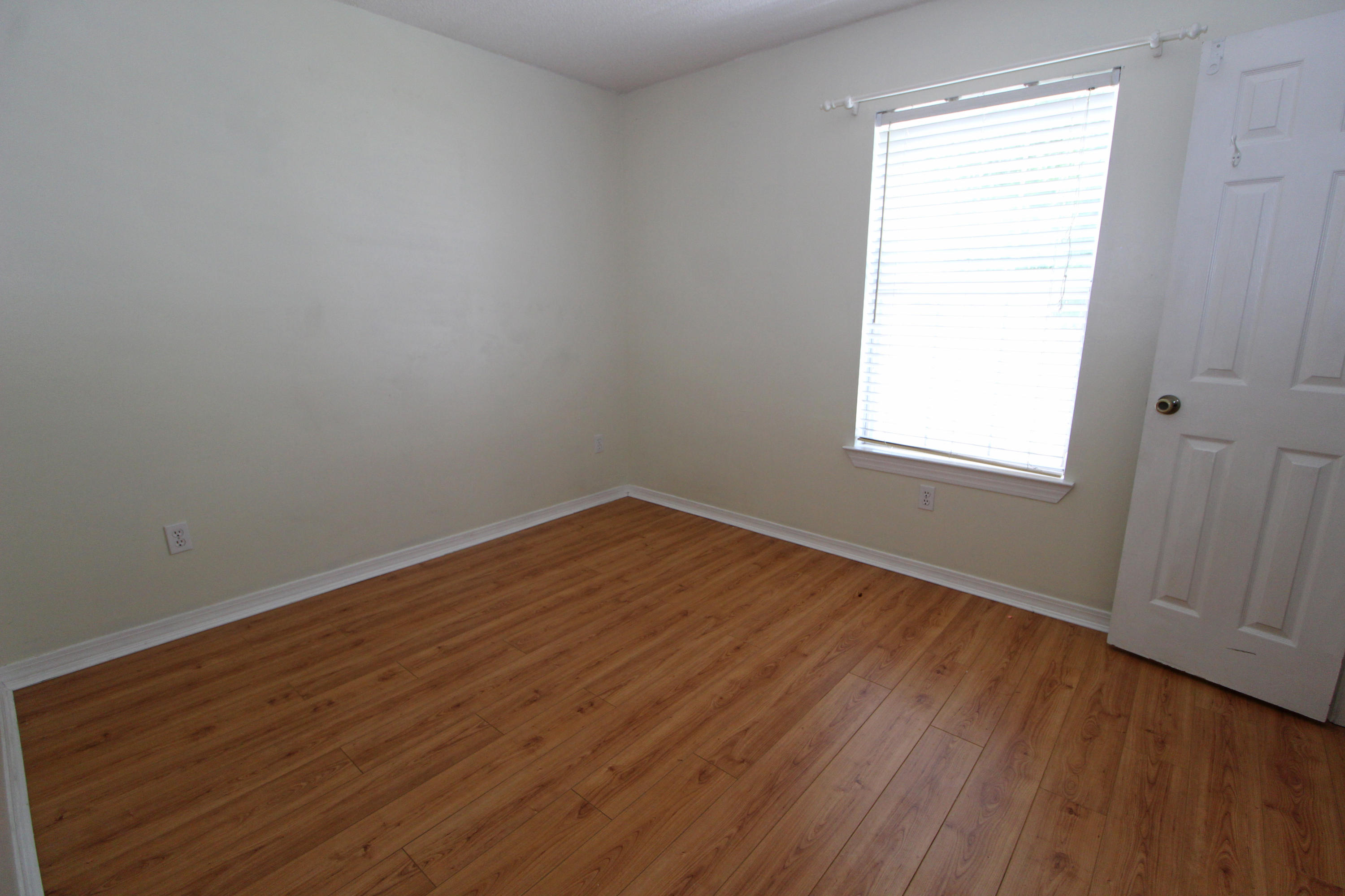 MILLS LANDING - Residential