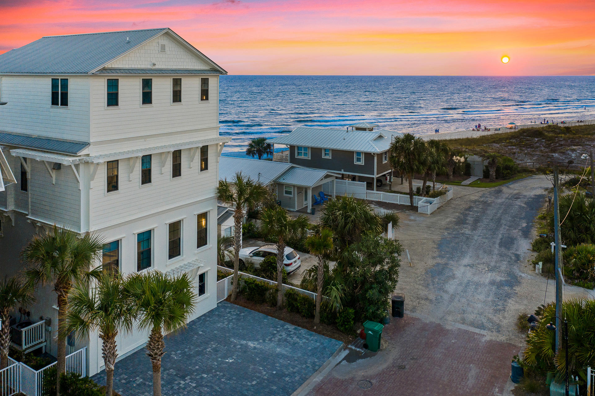 COTTAGES AT INLET BEACH - Residential