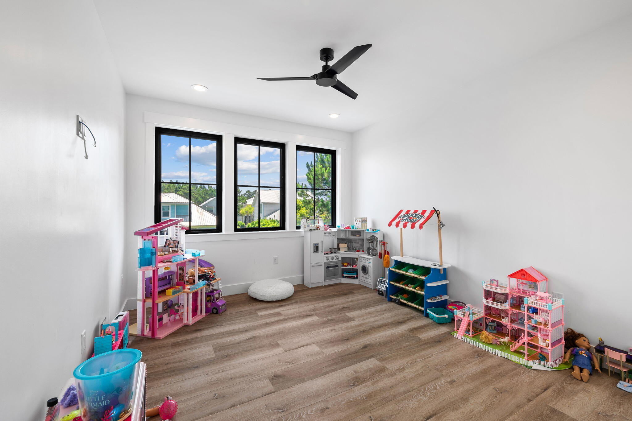 CYPRESS BREEZE PLANTATION - Residential