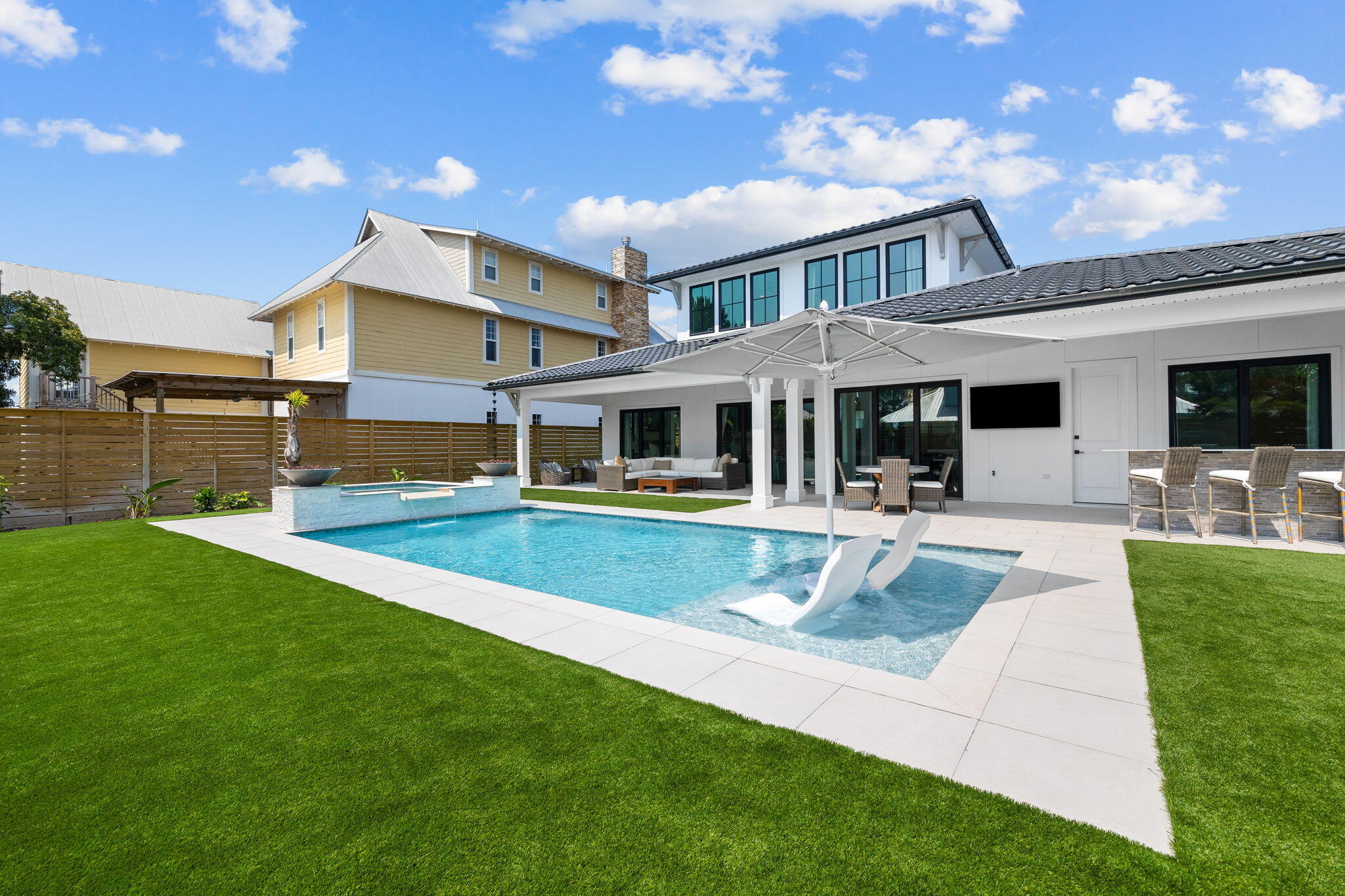CYPRESS BREEZE PLANTATION - Residential