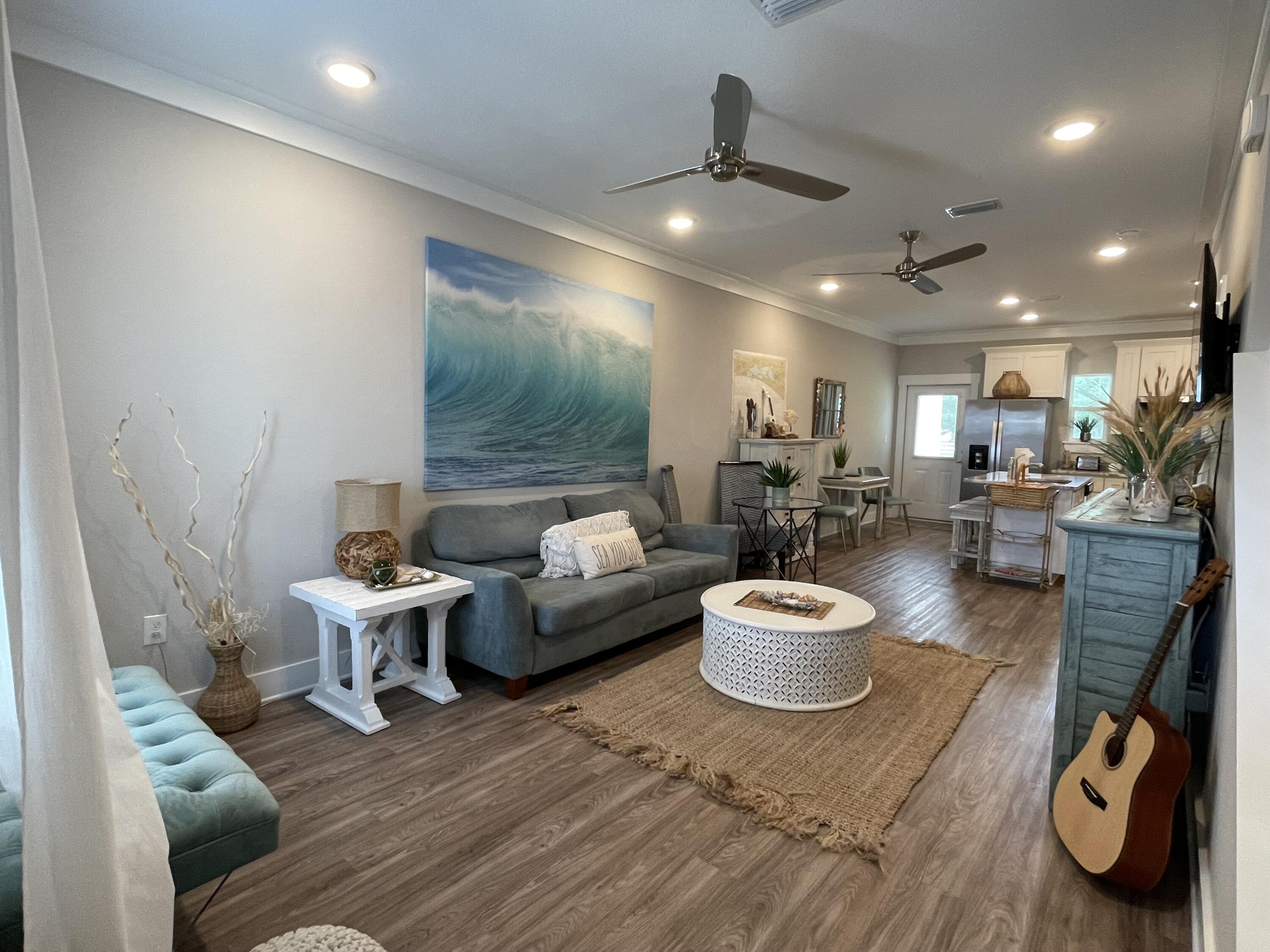 VERANDAS AT FREEPORT - Residential