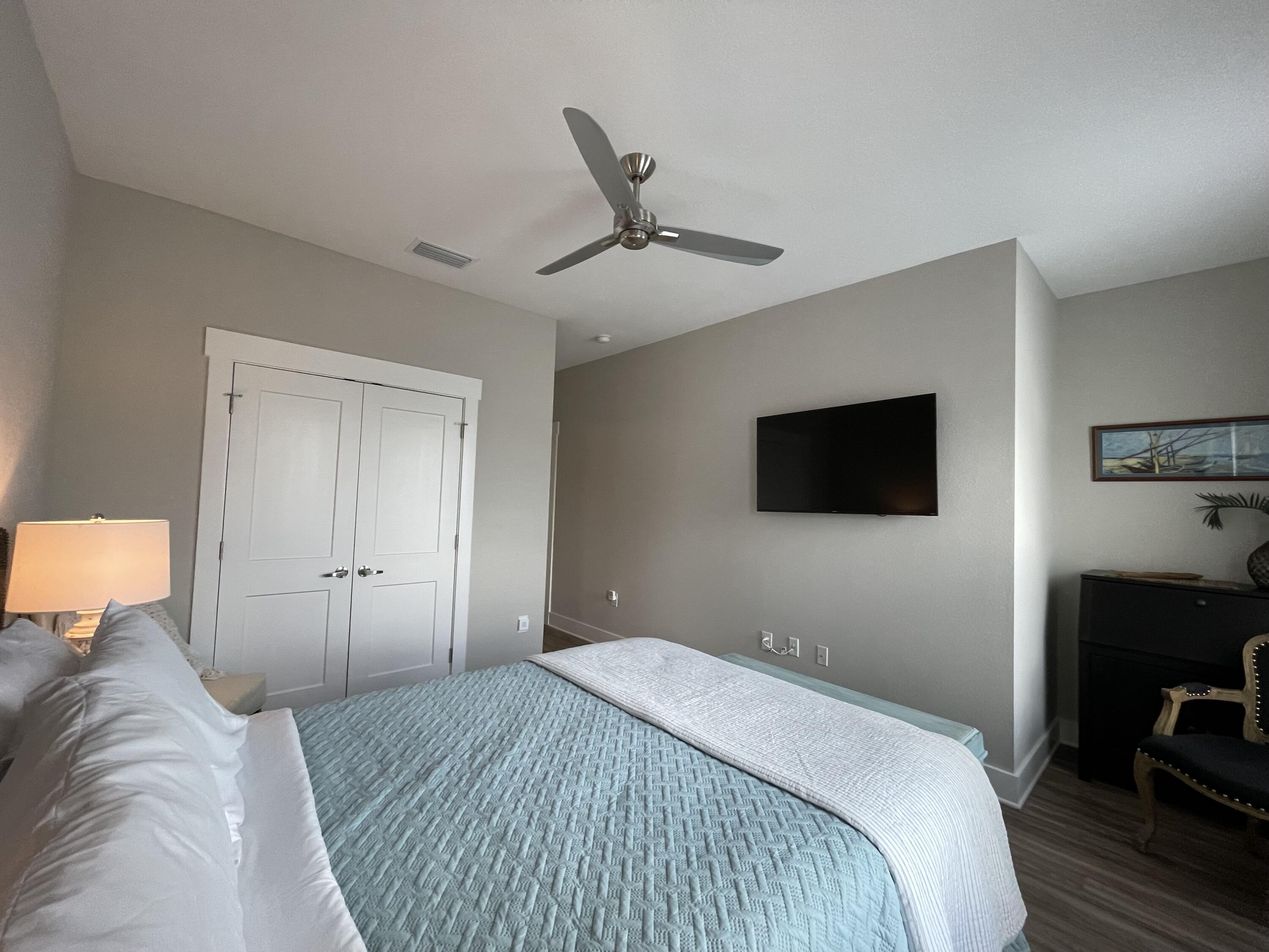 VERANDAS AT FREEPORT - Residential