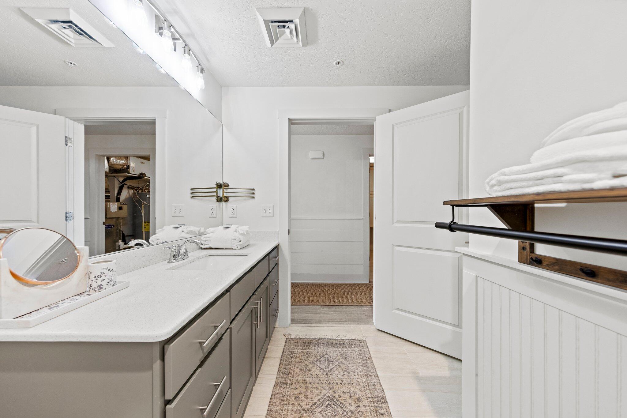 CALYPSO RESORT & TOWERS - Residential