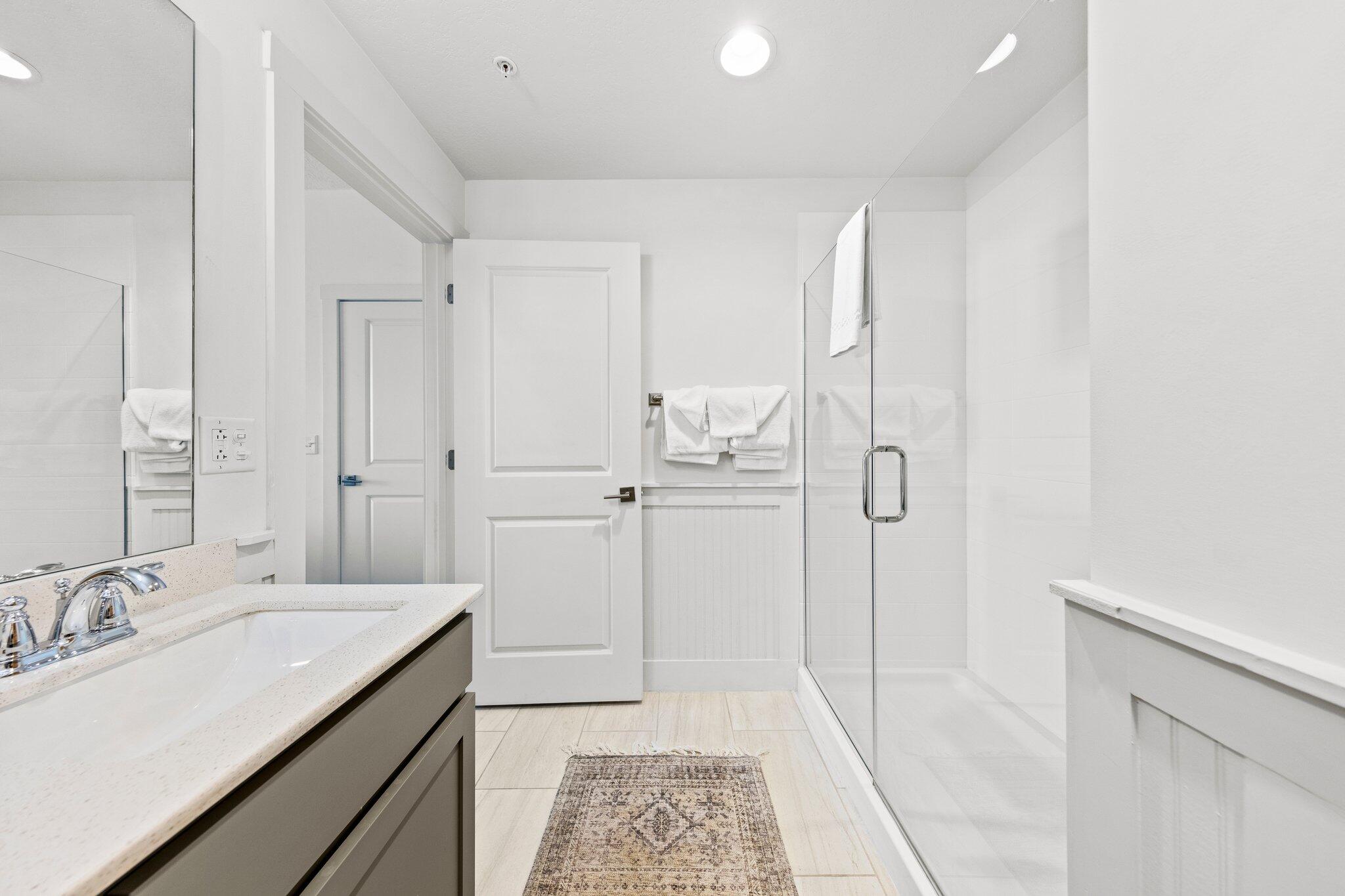 CALYPSO RESORT & TOWERS - Residential