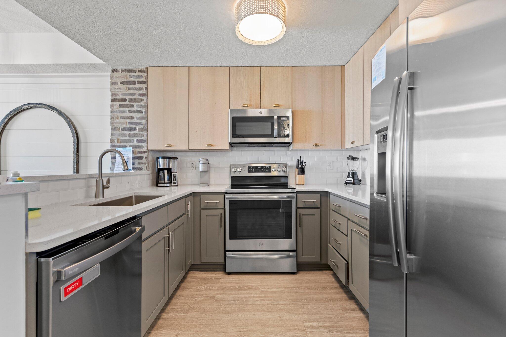 CALYPSO RESORT & TOWERS - Residential