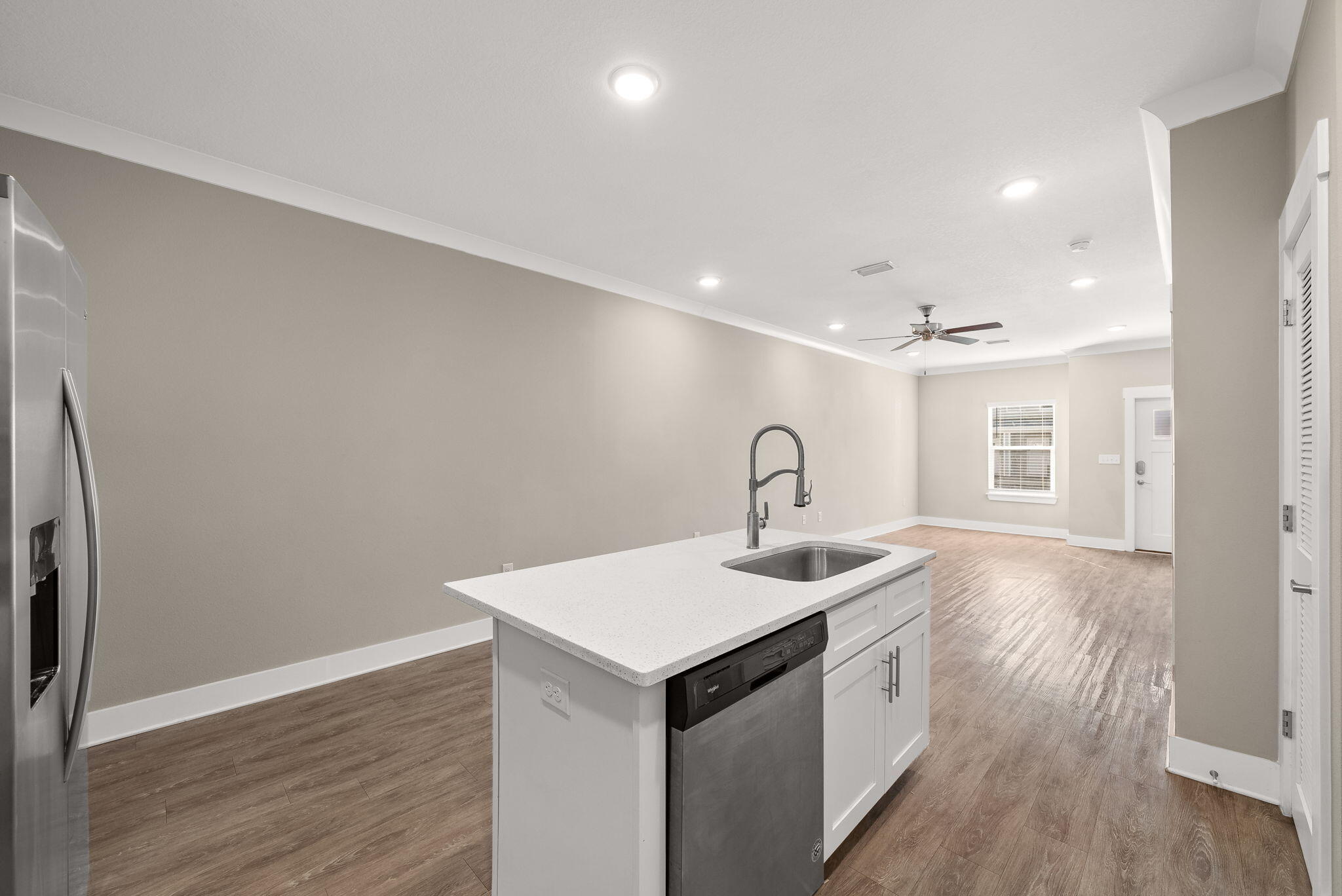 VERANDAS AT FREEPORT - Residential Lease