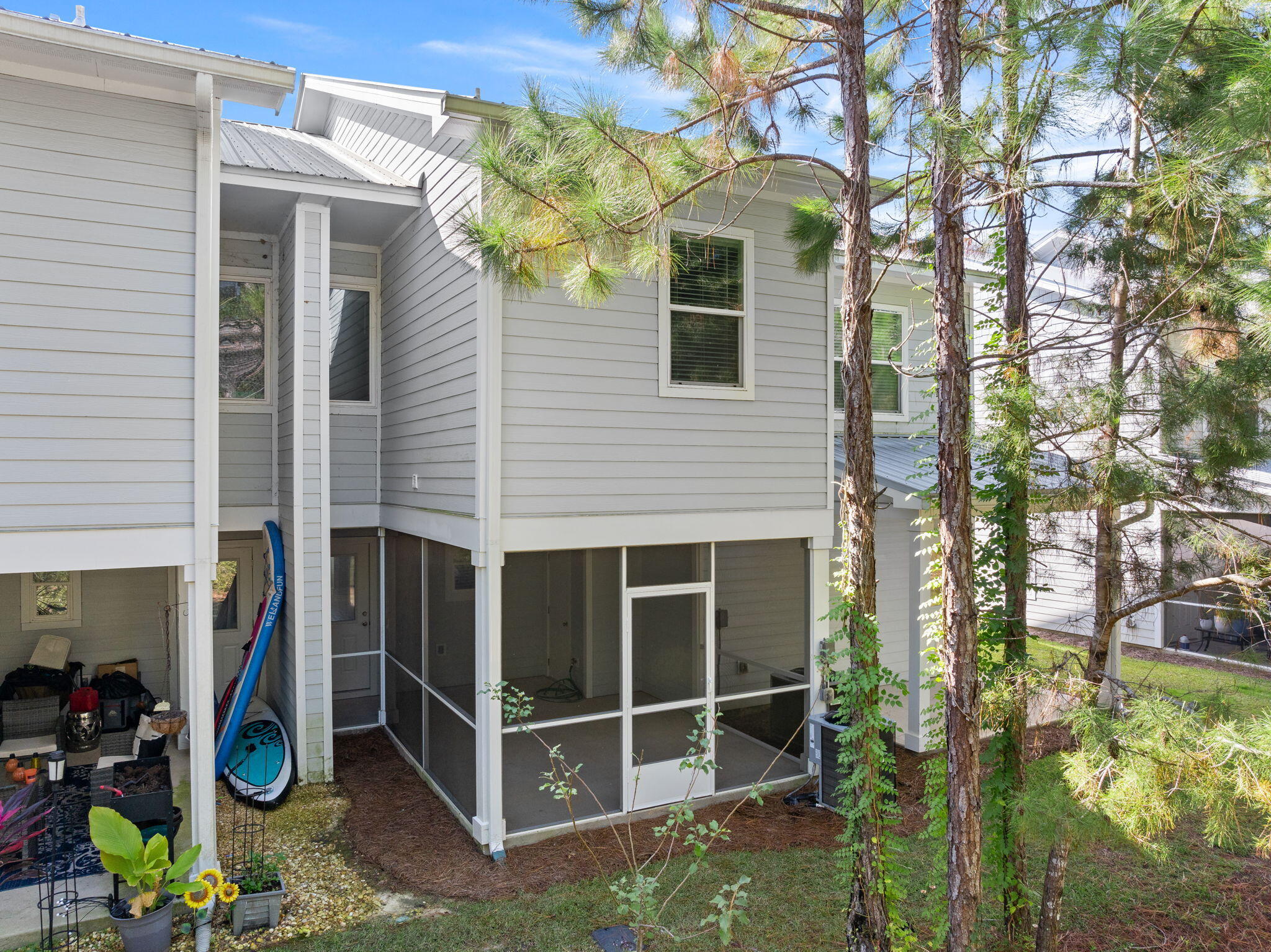 VERANDAS AT FREEPORT - Residential Lease