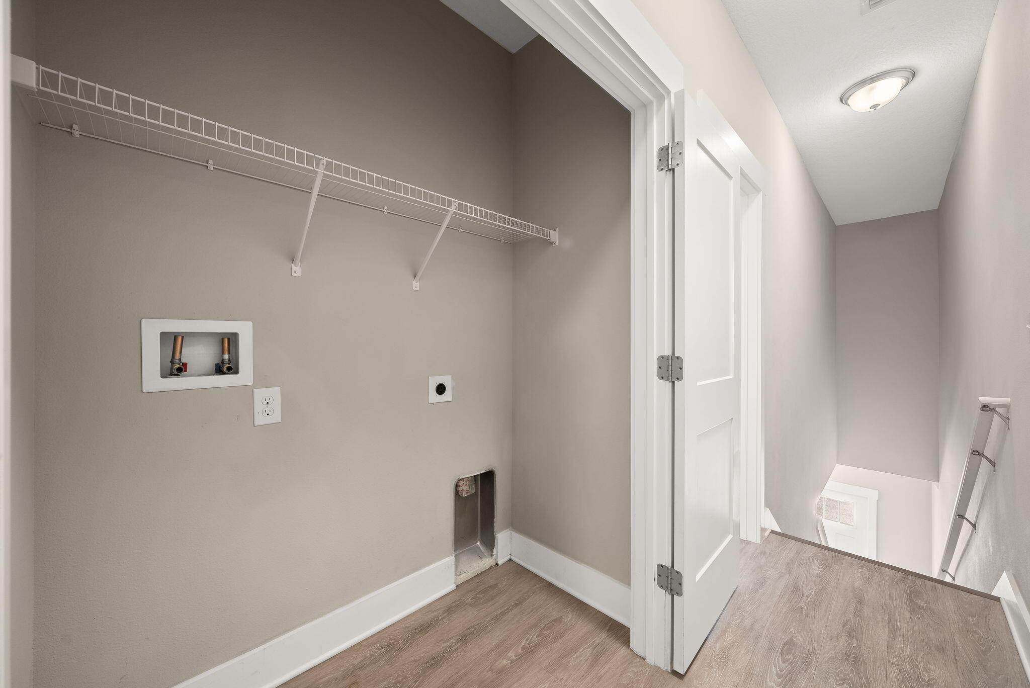 VERANDAS AT FREEPORT - Residential Lease