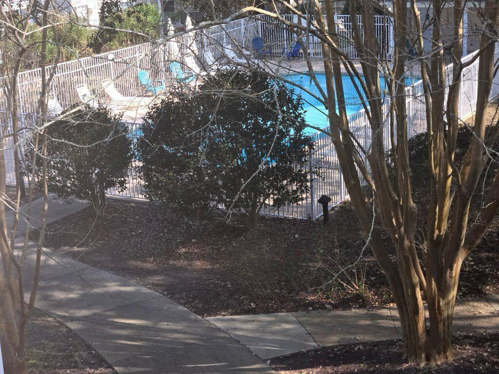 THE OAKS AT NICEVILLE - Residential