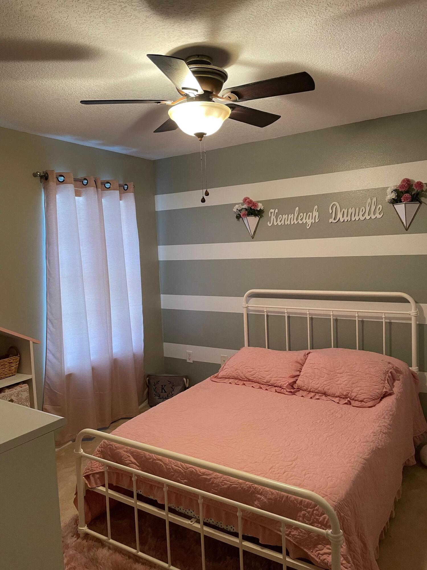 MAGNOLIA LAKE ESTATES PH 2 - Residential