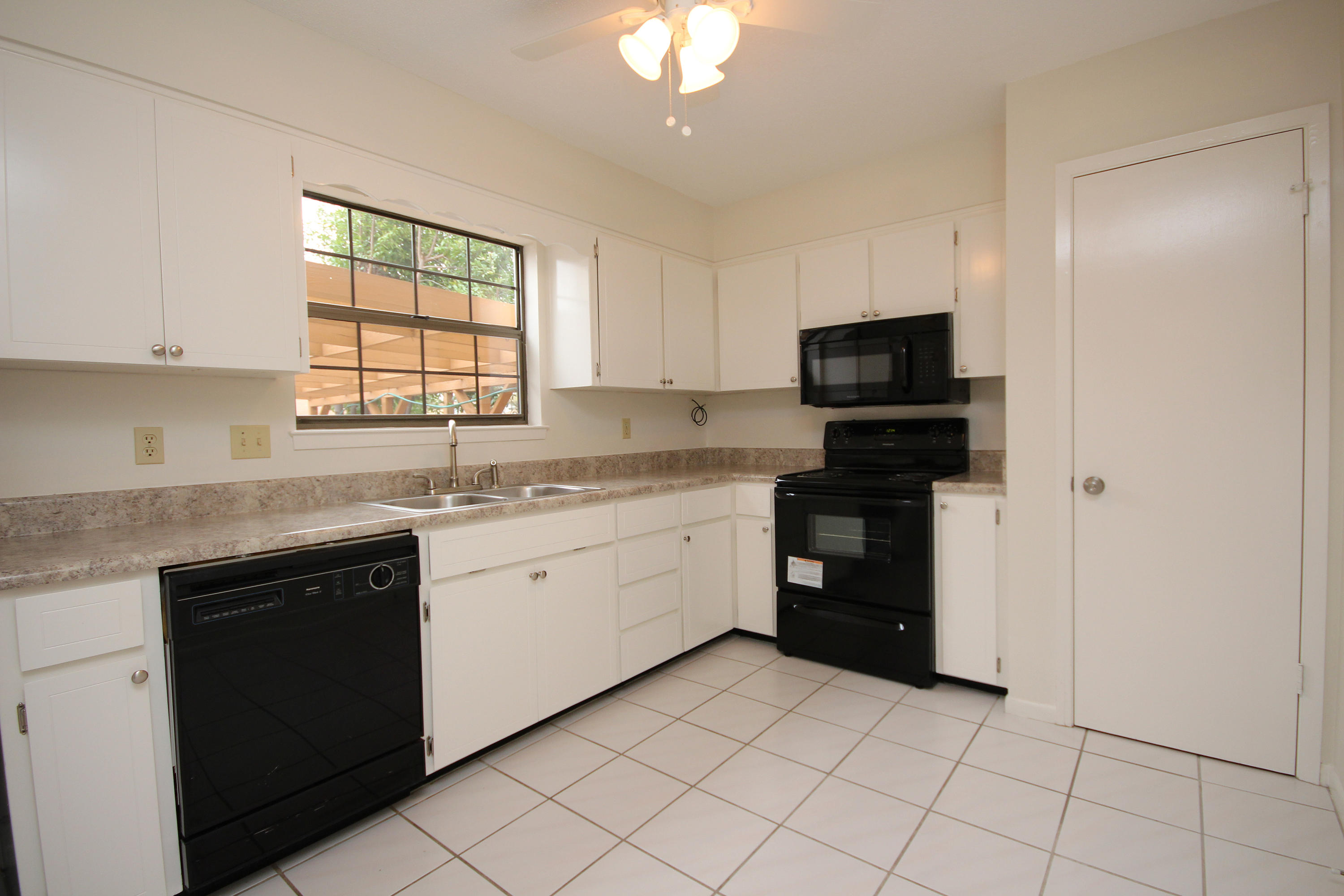 PORTOFINO T/H - Residential