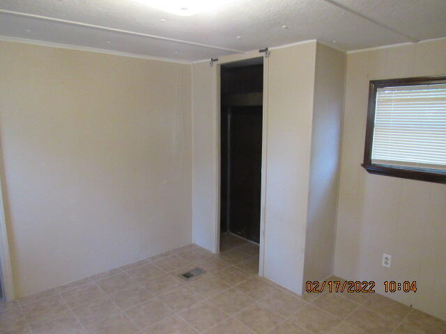 METES & BOUNDS - Residential Lease