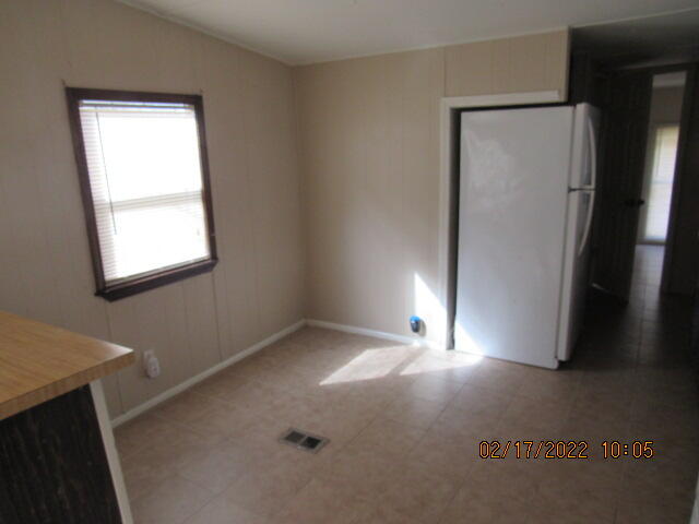 METES & BOUNDS - Residential Lease