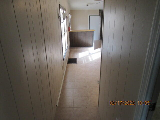 METES & BOUNDS - Residential Lease