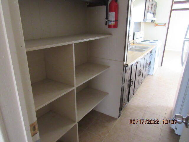 METES & BOUNDS - Residential Lease