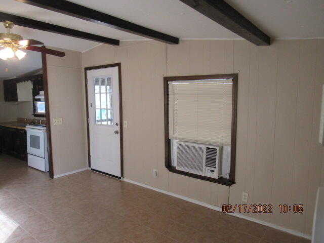 METES & BOUNDS - Residential Lease