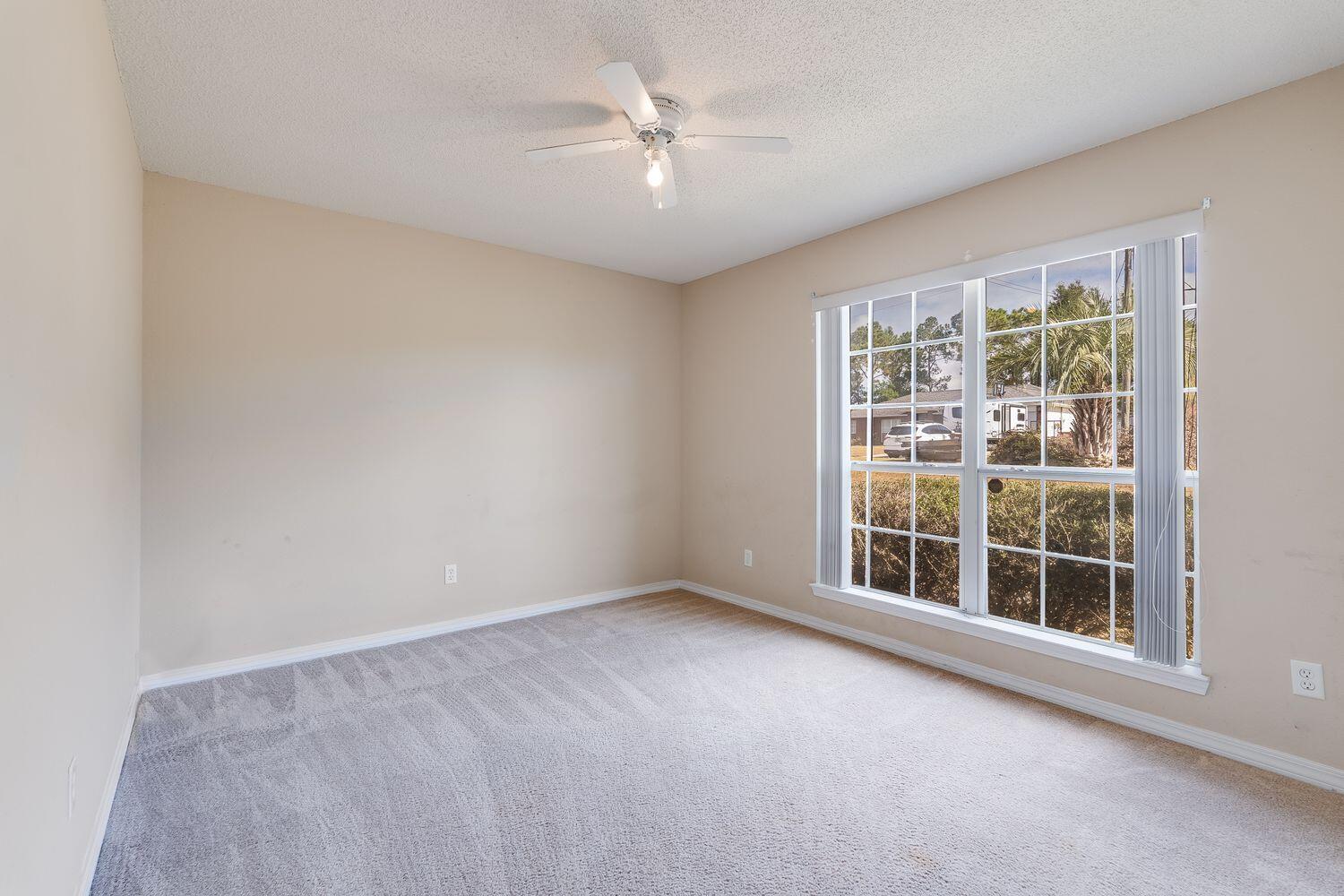 NORTHVIEW ESTATES 7TH ADDN - Residential