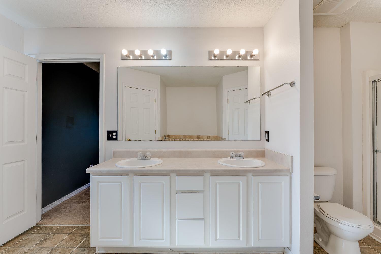 NORTHVIEW ESTATES 7TH ADDN - Residential