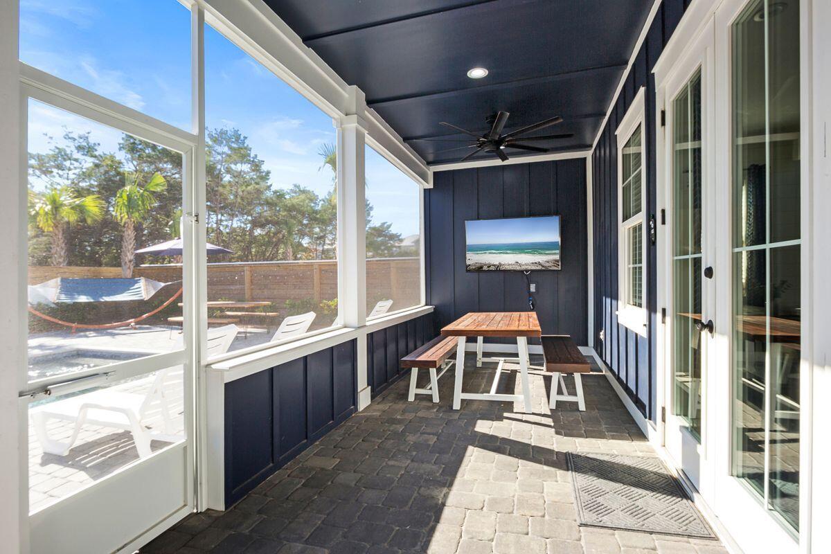 FRANGISTA BEACH 2ND ADDN - Residential