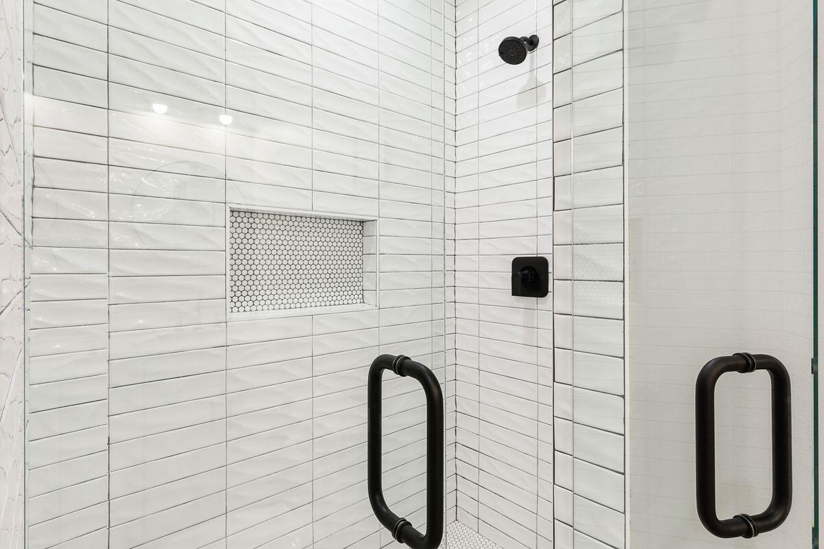 FRANGISTA BEACH 2ND ADDN - Residential