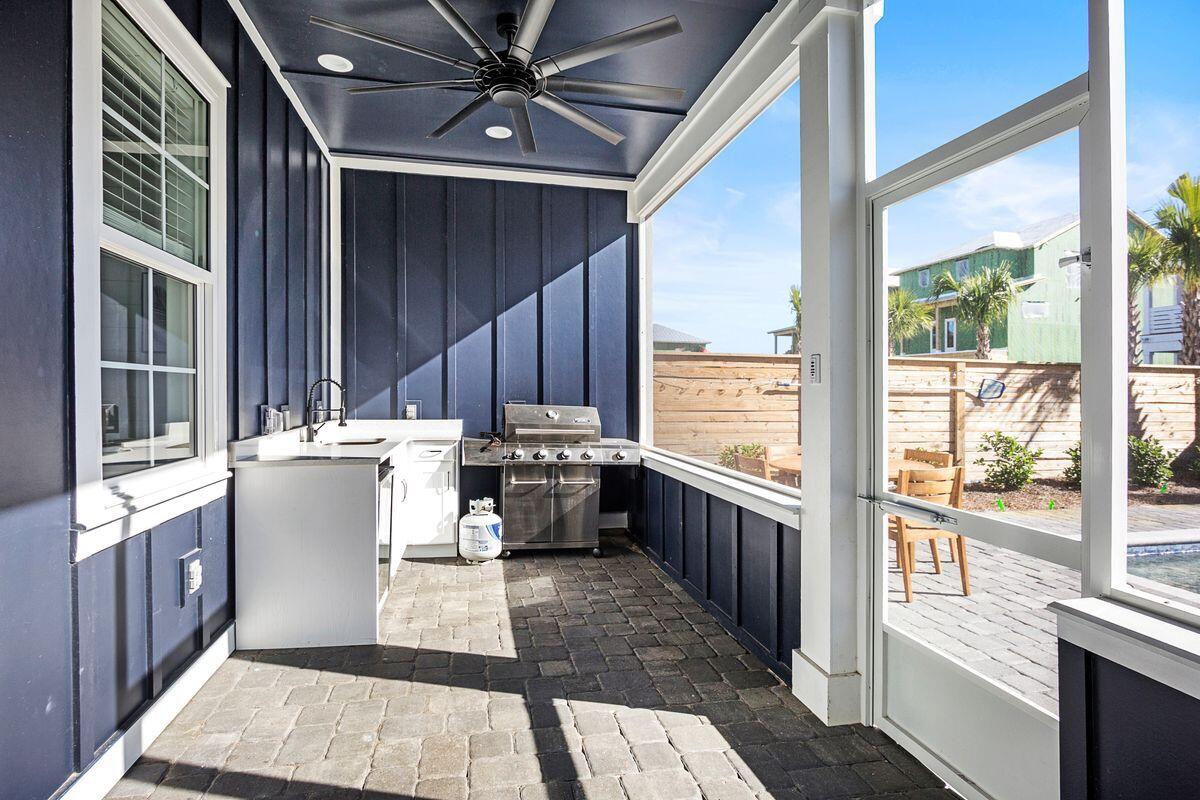 FRANGISTA BEACH 2ND ADDN - Residential