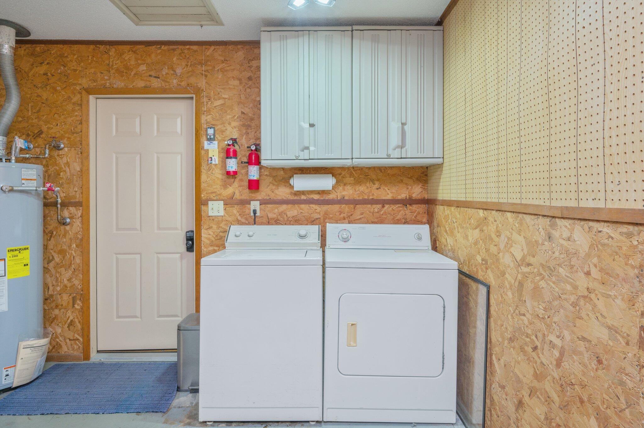 CEDAR RIDGE - Residential Lease