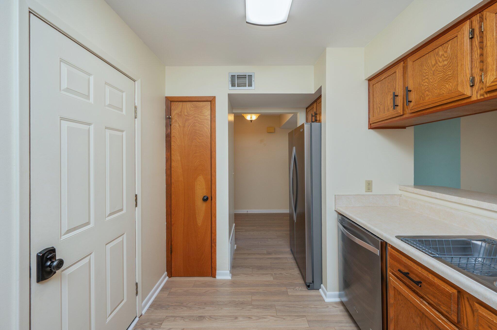 CEDAR RIDGE - Residential Lease