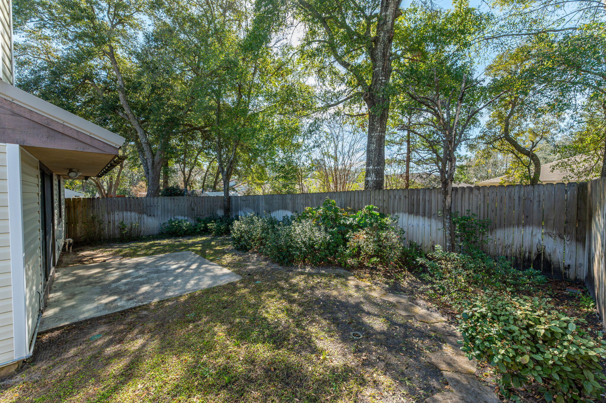 CEDAR RIDGE - Residential Lease