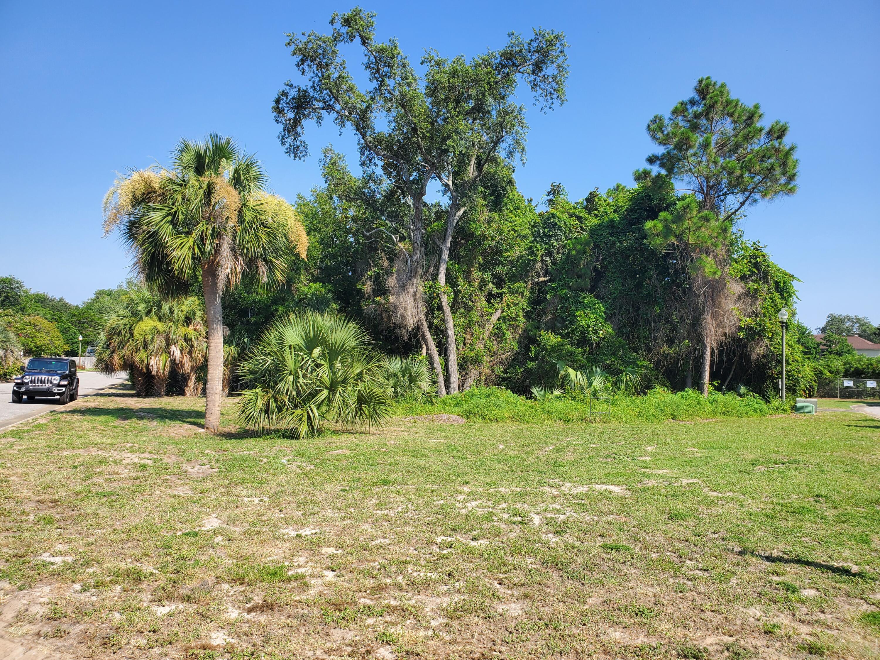 MAGNOLIA HARBOR - Land