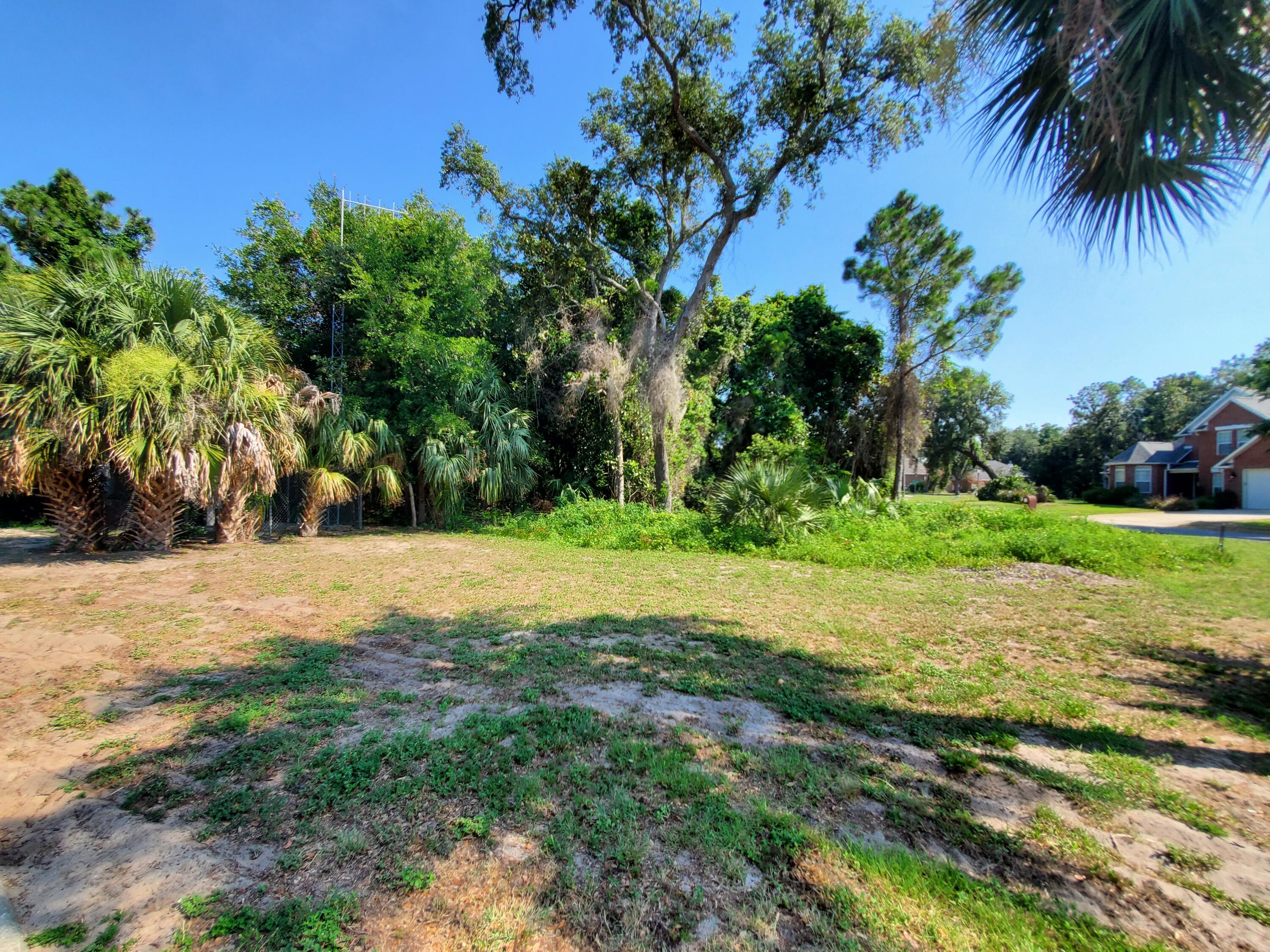 MAGNOLIA HARBOR - Land