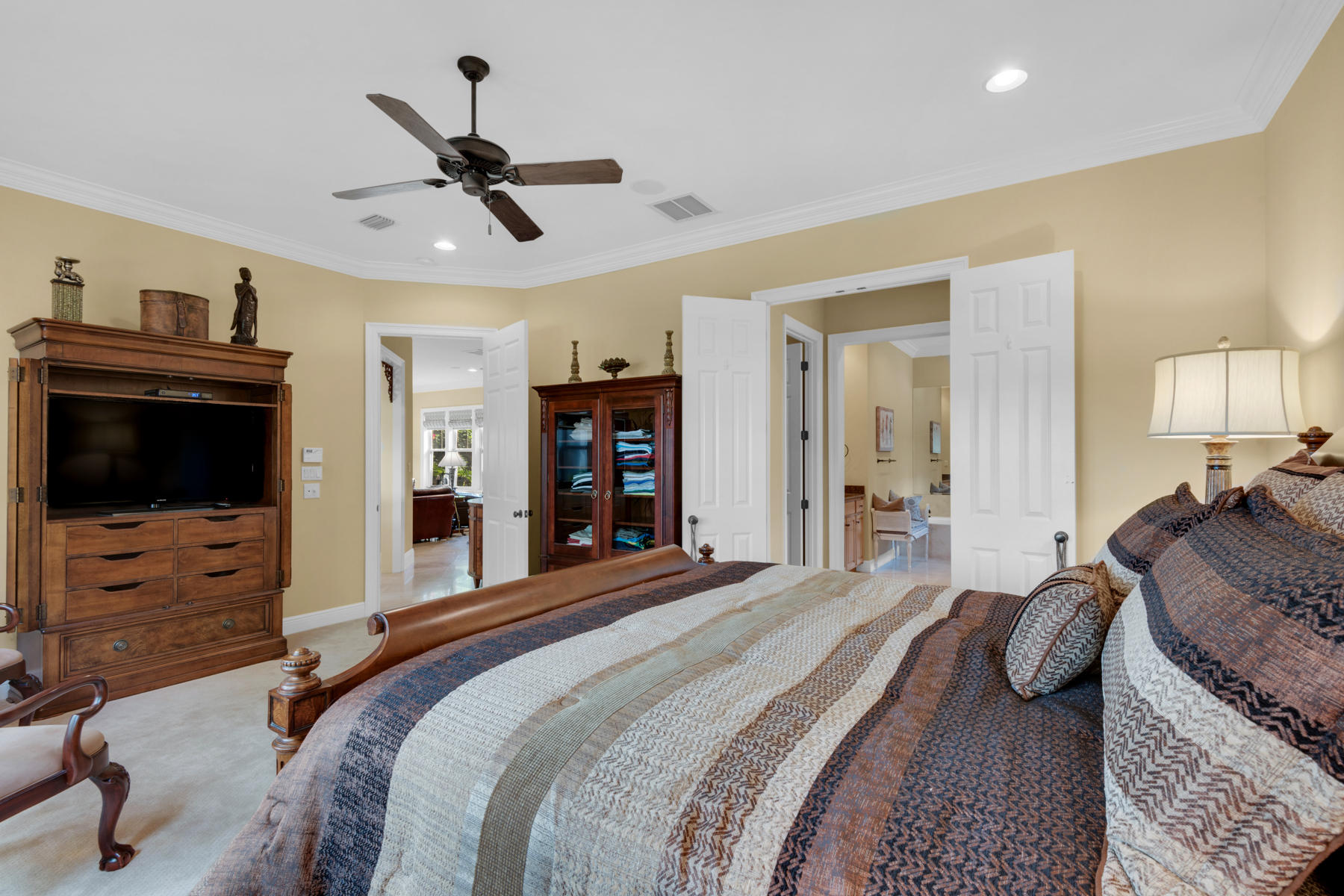 VINEYARD AT RAVEN OAKS - Residential