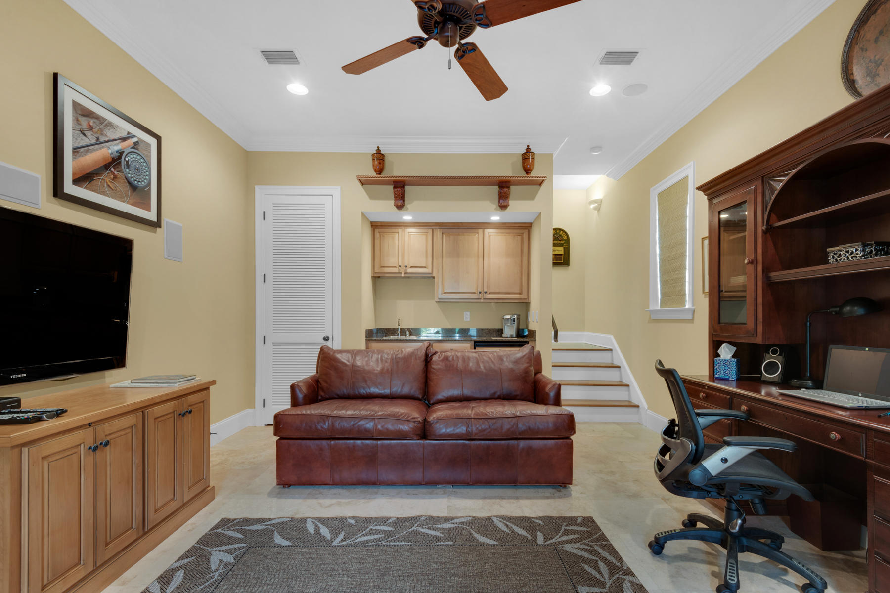 VINEYARD AT RAVEN OAKS - Residential