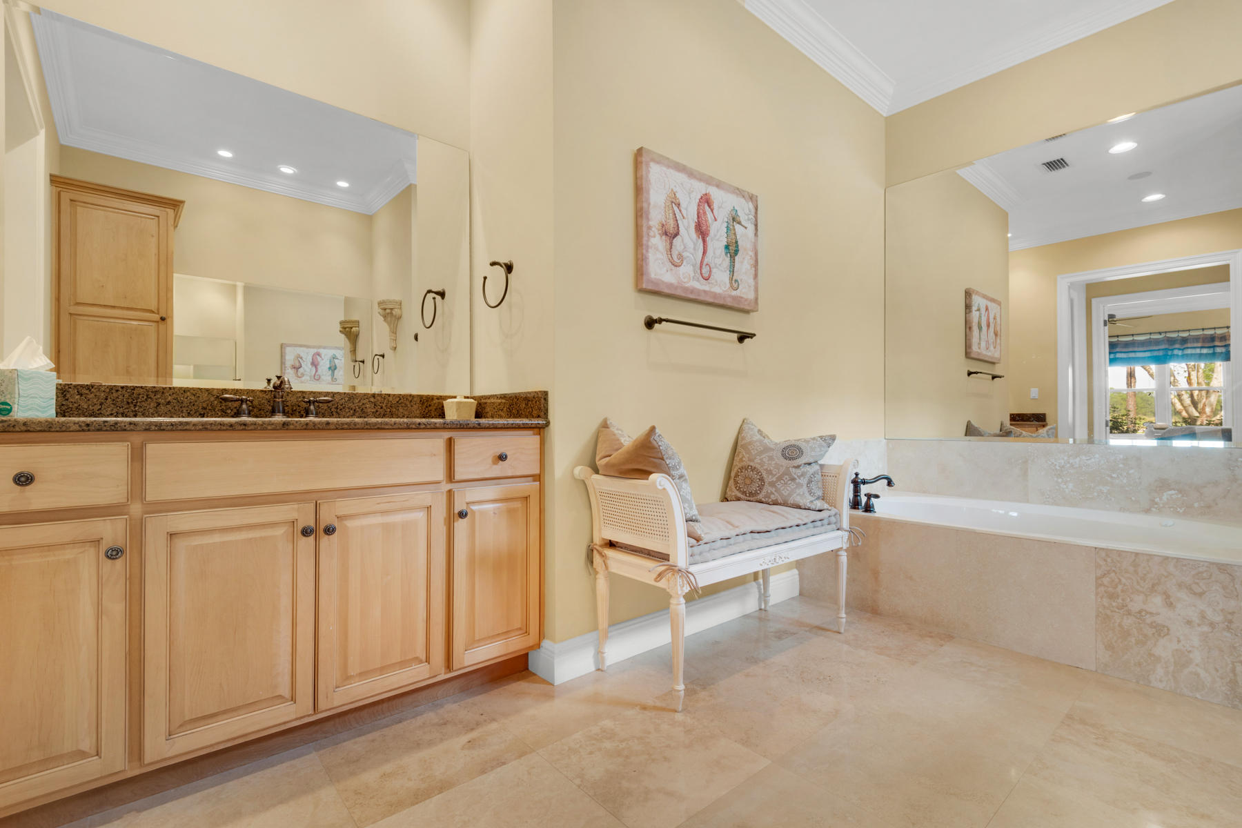 VINEYARD AT RAVEN OAKS - Residential