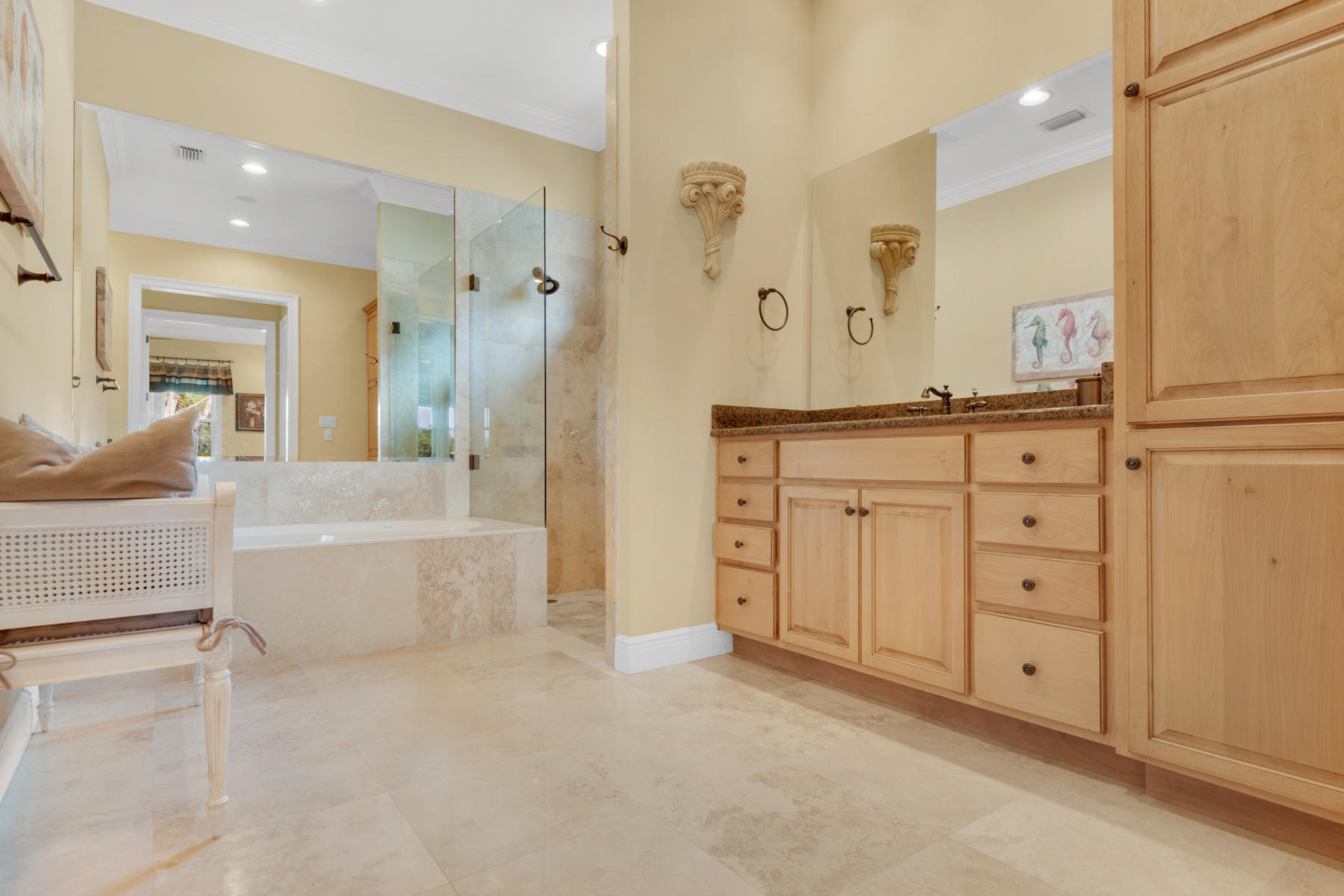 VINEYARD AT RAVEN OAKS - Residential