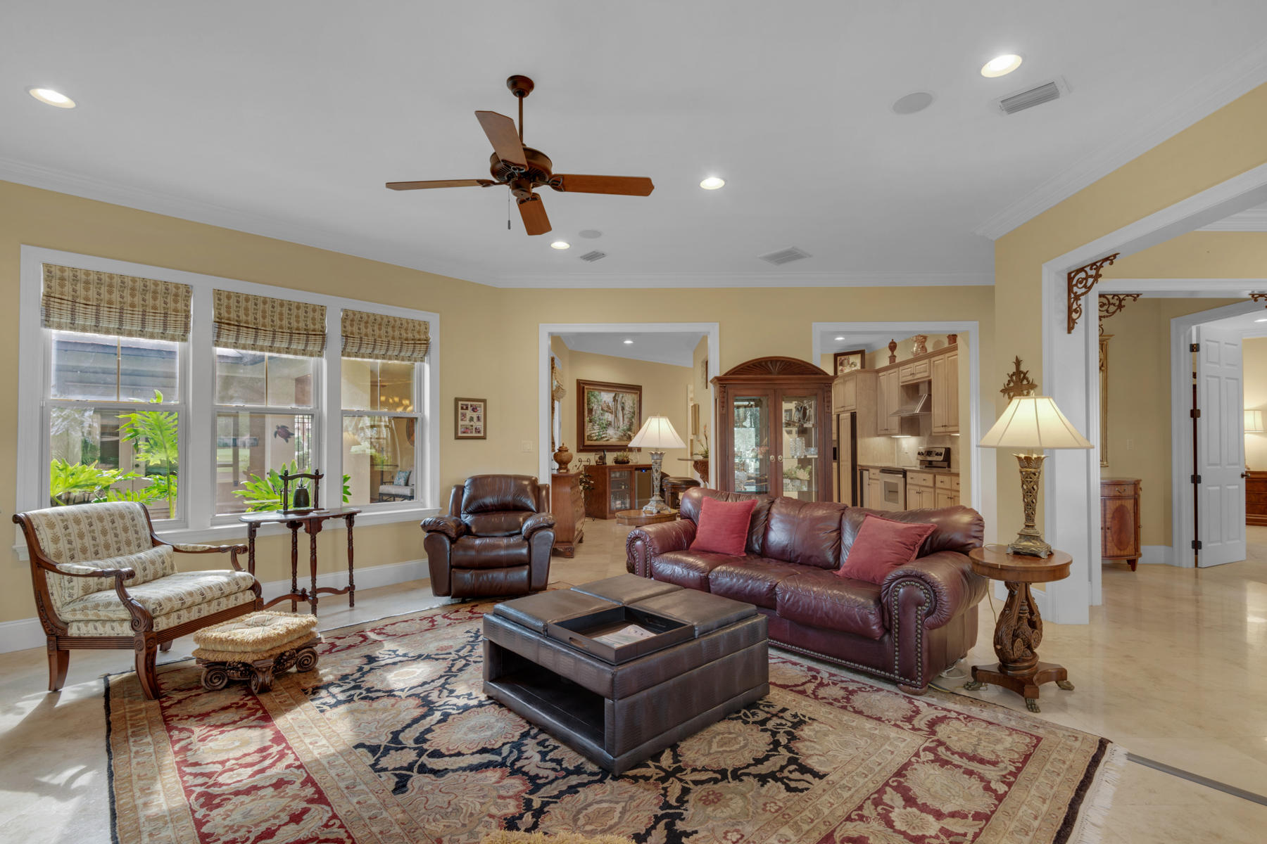 VINEYARD AT RAVEN OAKS - Residential