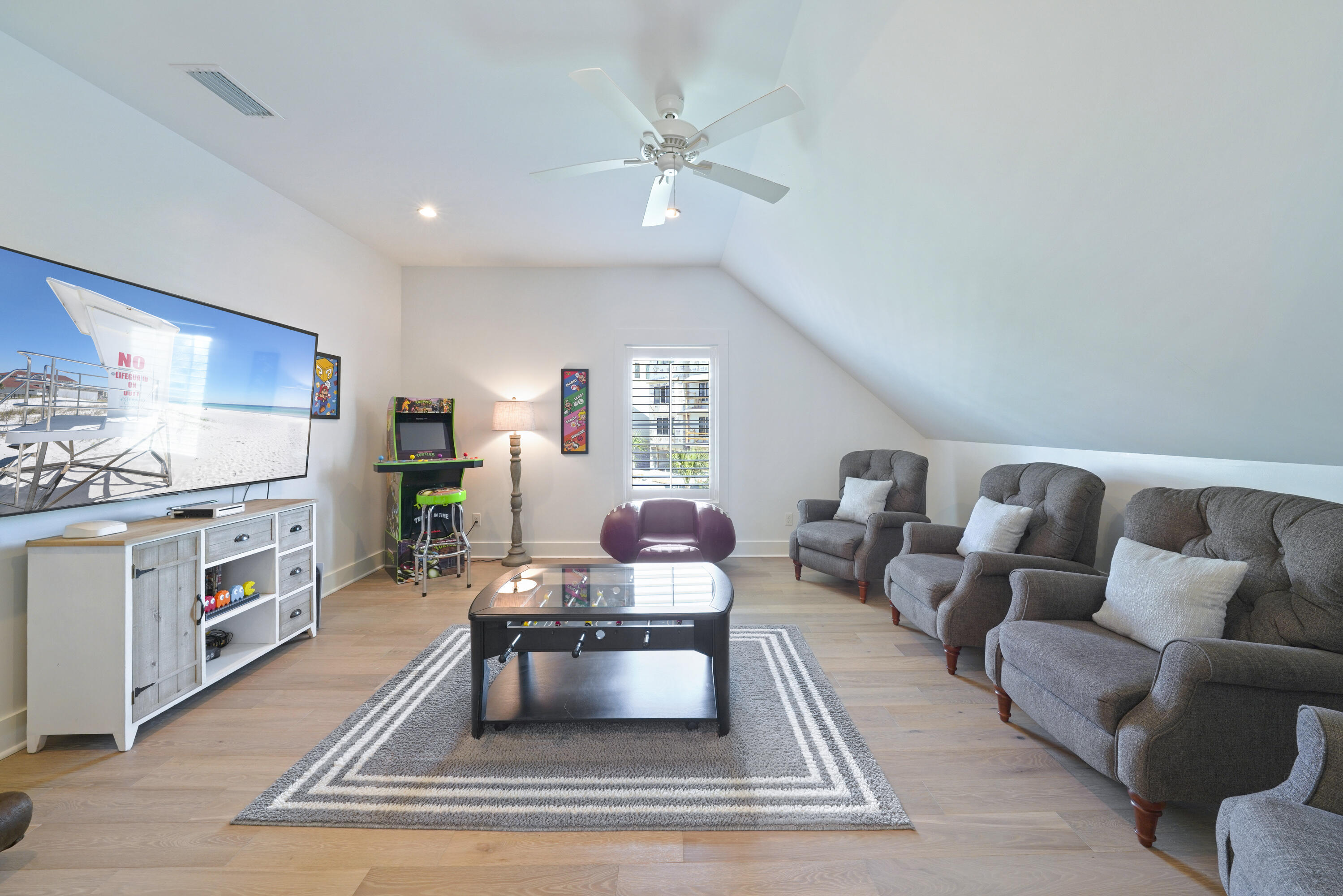 BEACH VIEW HEIGHTS UNREC - Residential