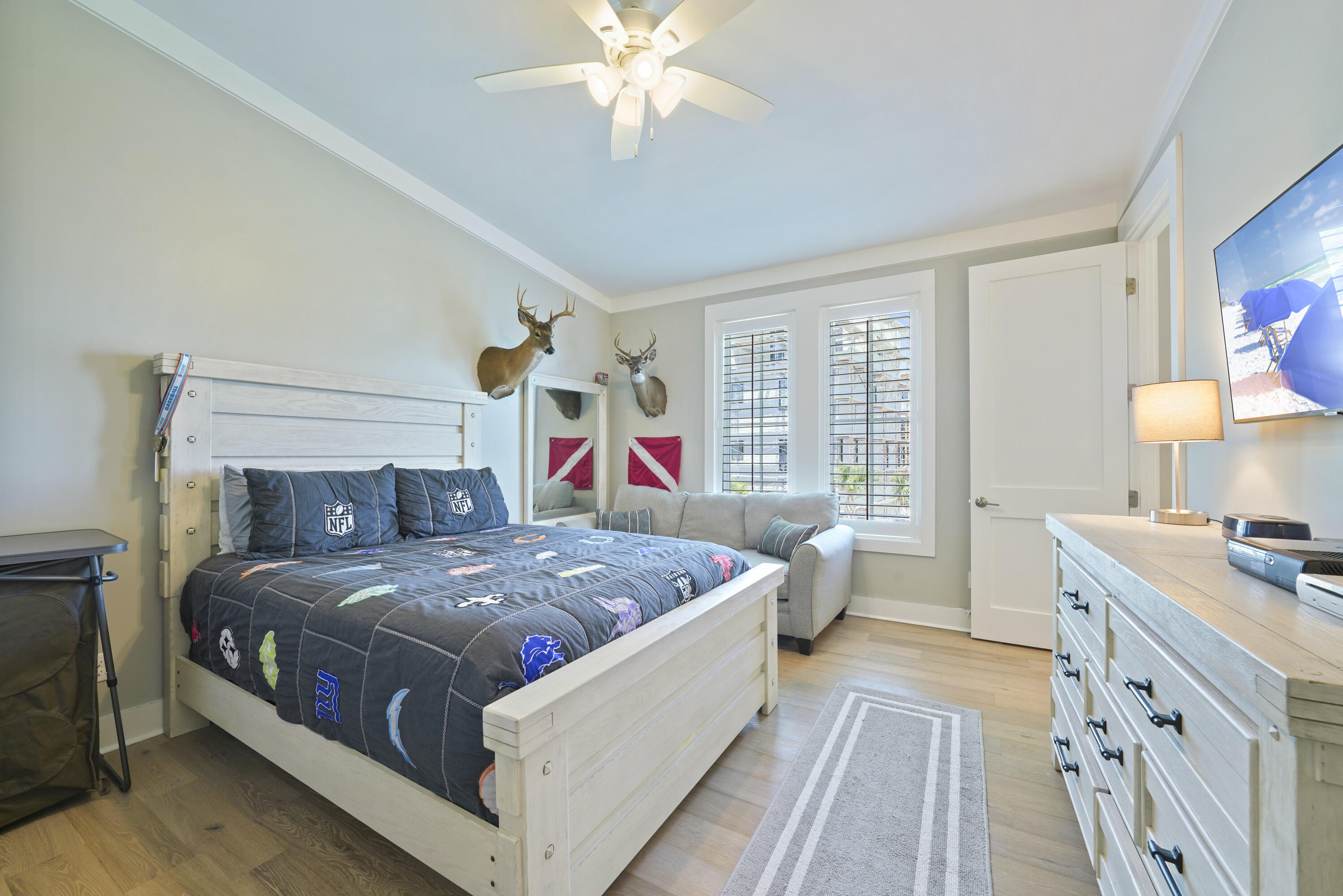 BEACH VIEW HEIGHTS UNREC - Residential