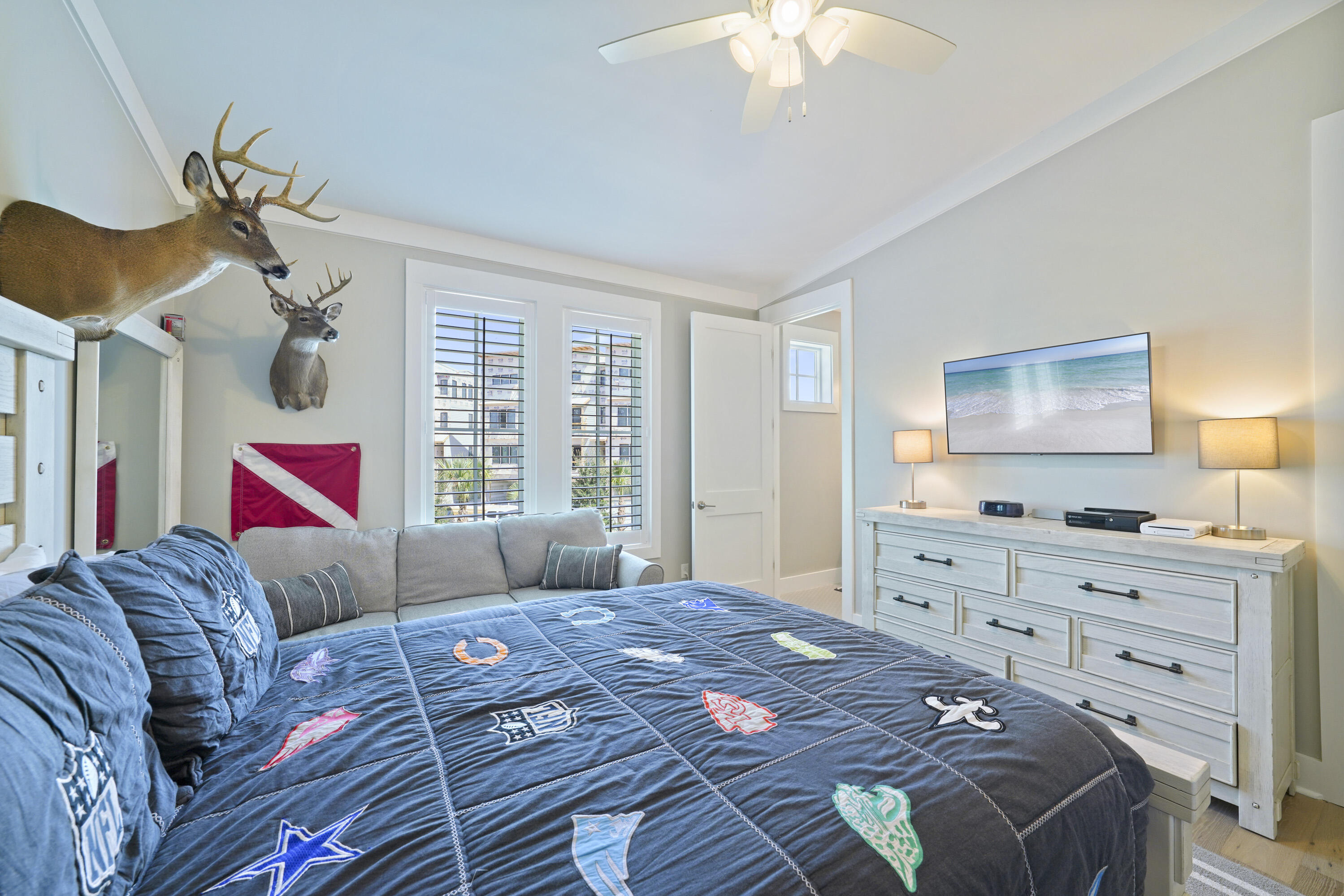 BEACH VIEW HEIGHTS UNREC - Residential