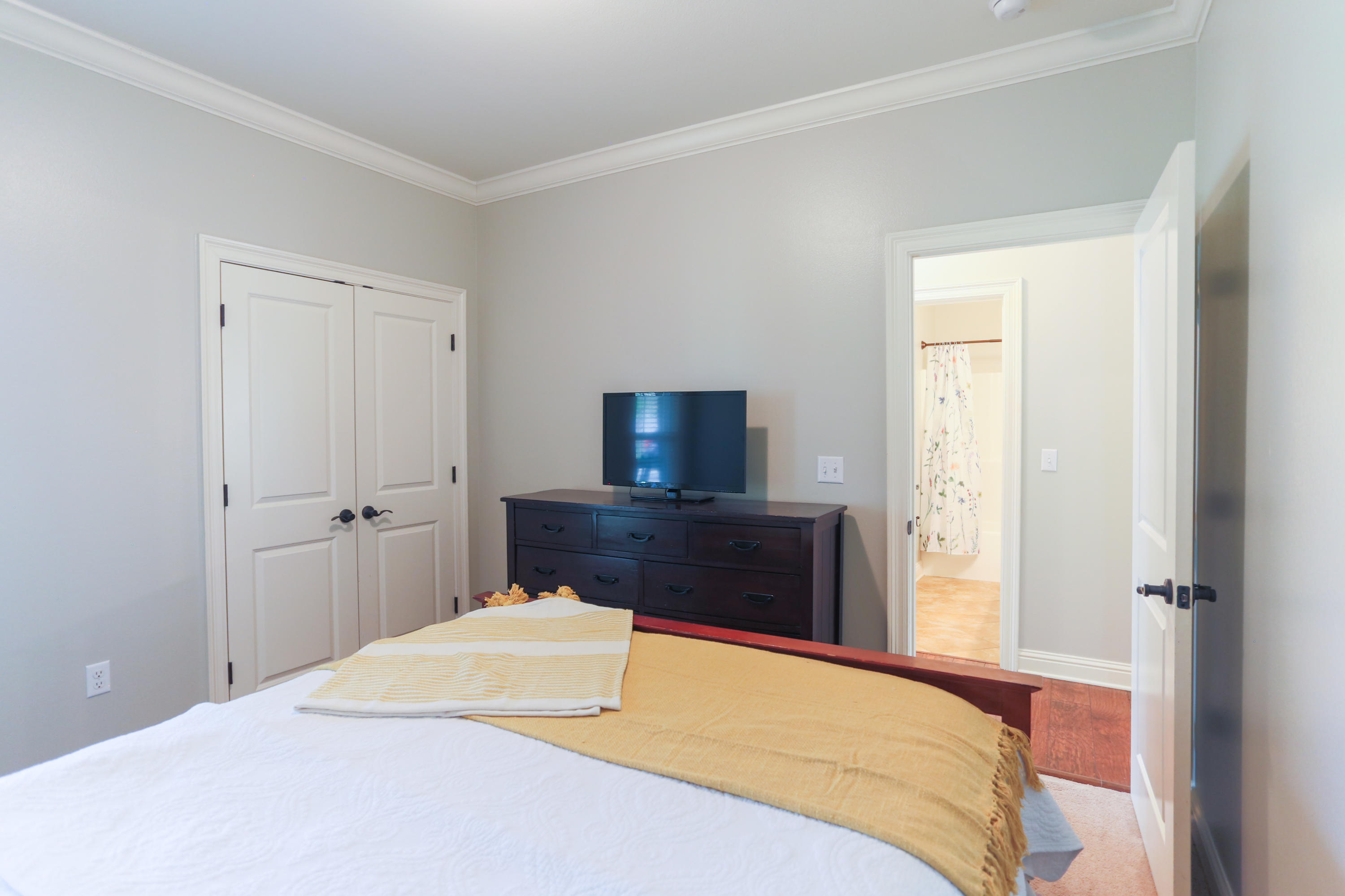 MILL CREEK ESTATES - Residential